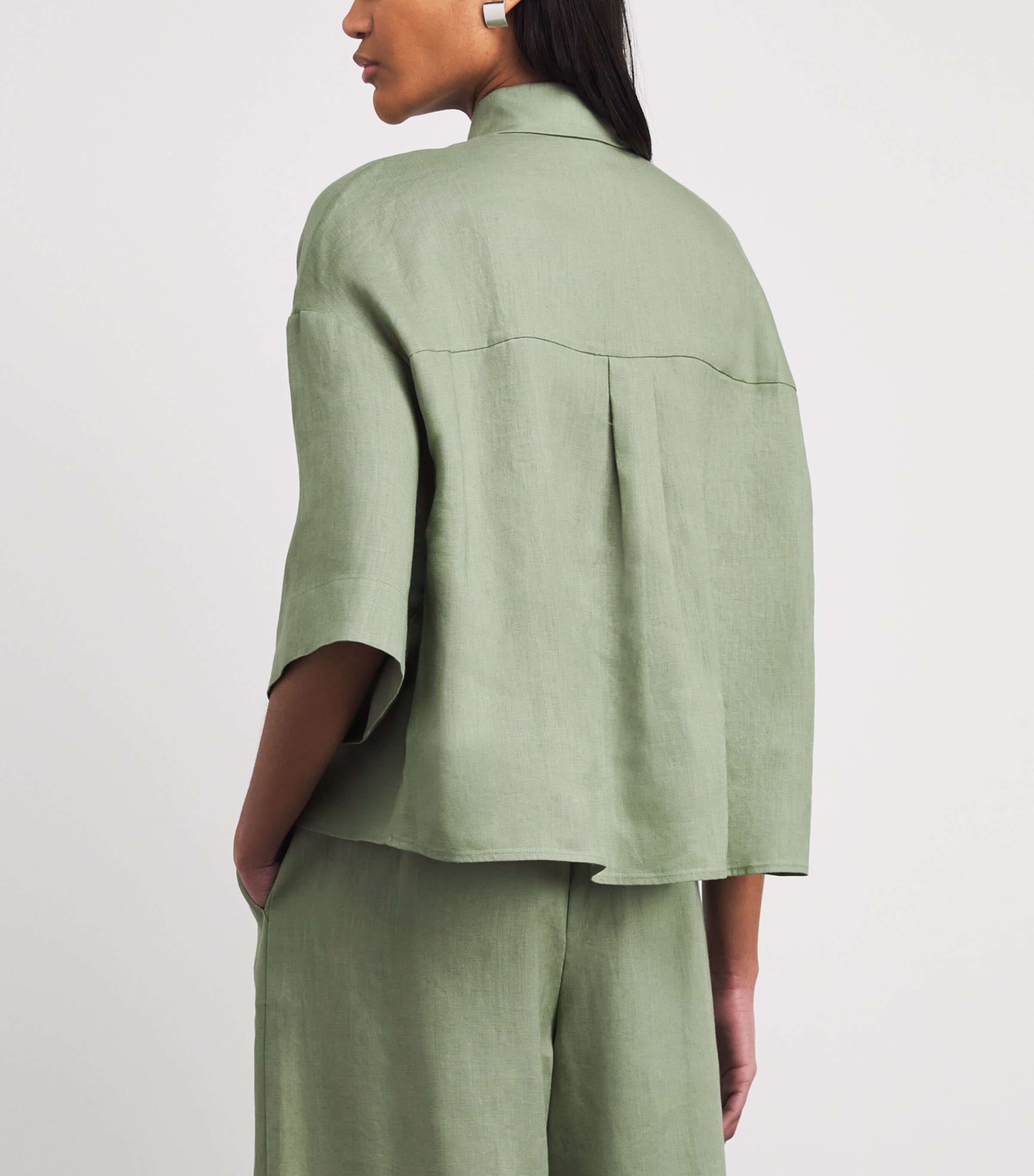 MM Womens Linen Boxy Shirt Sage Green Image 5