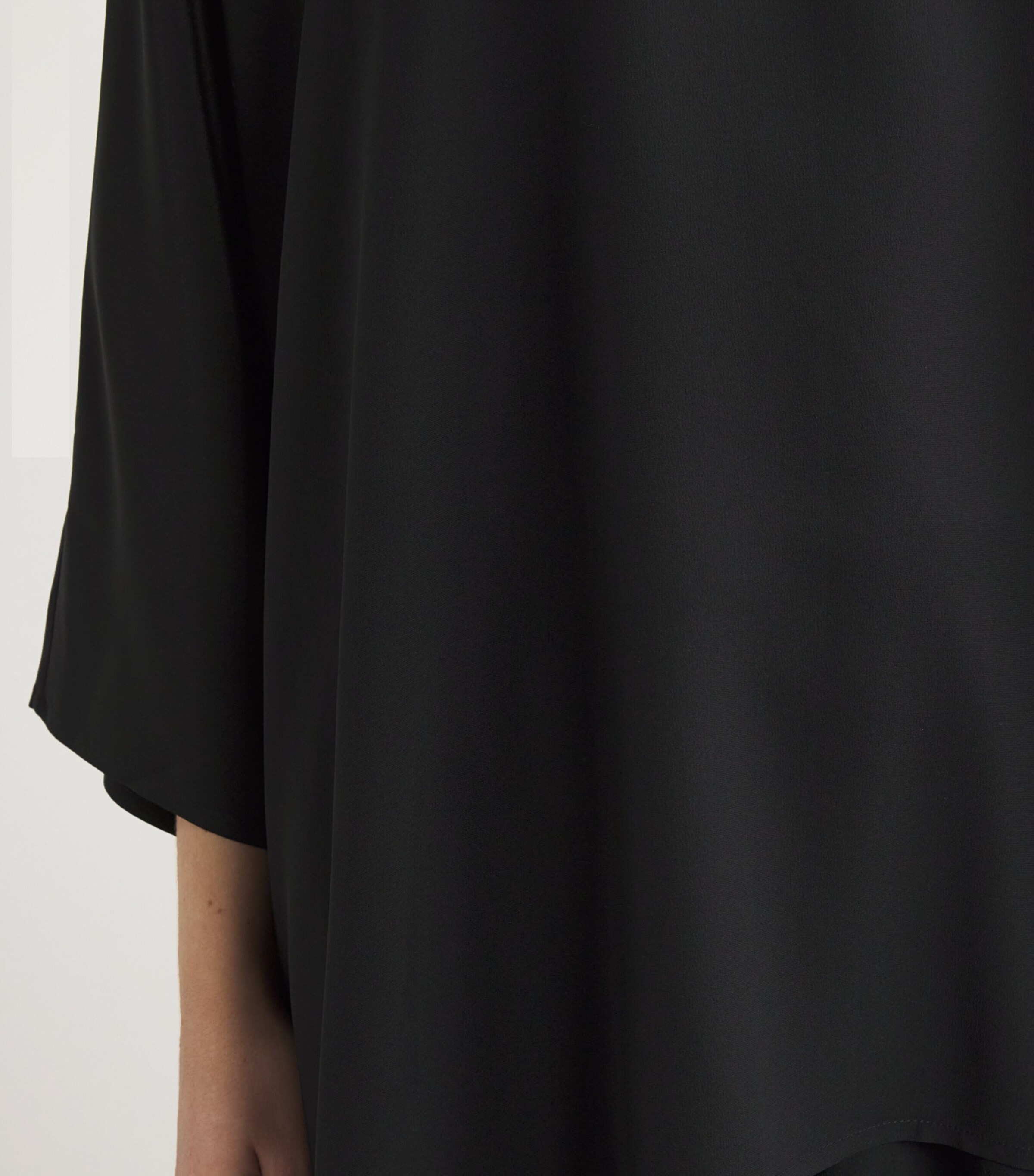 Silk Boat-Neck Top BLACK Image 6