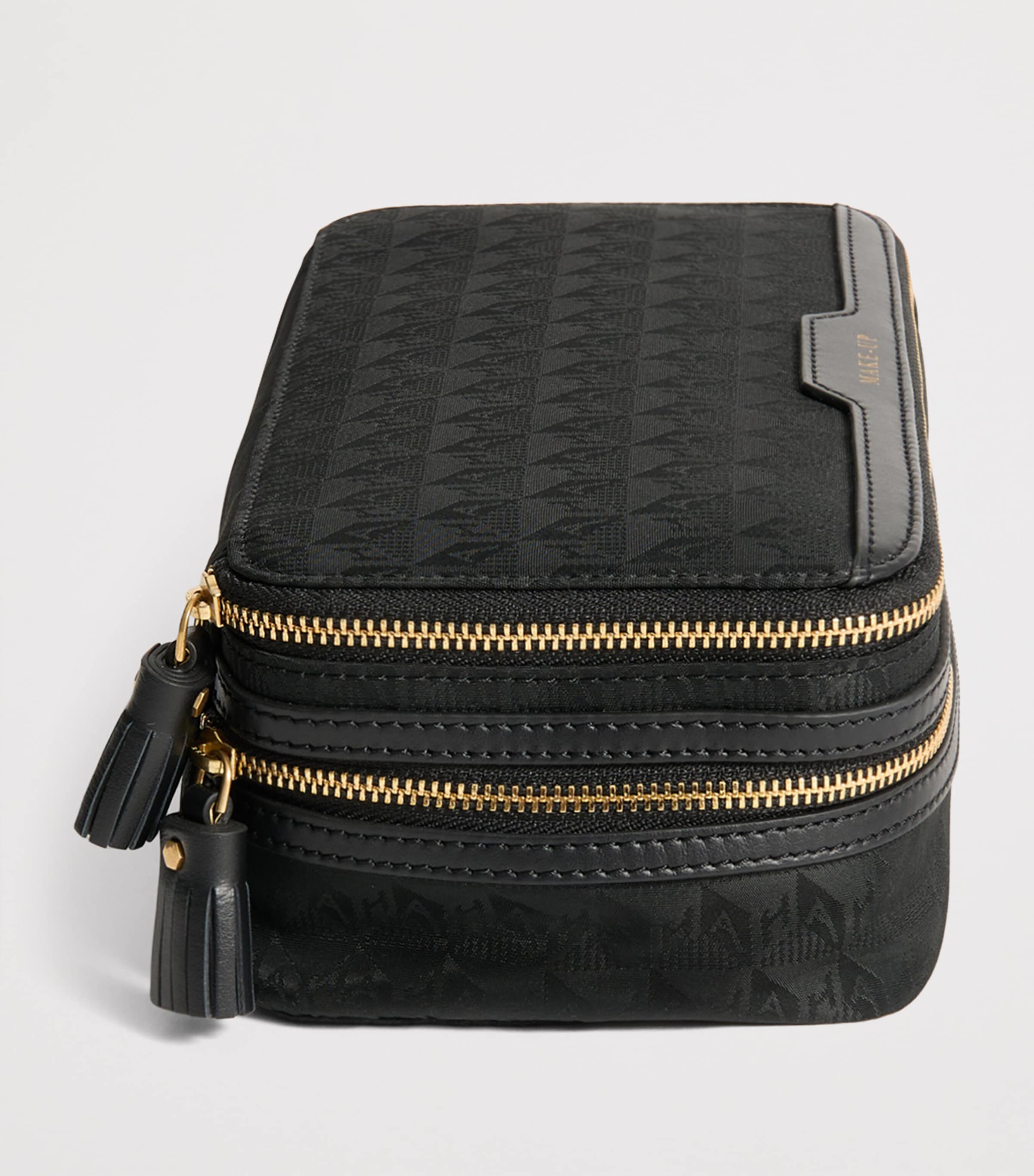 Jacquard Logo Make-Up Pouch BLACK Image 4