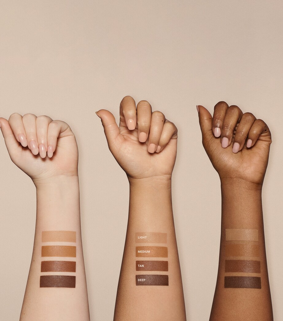 Vieve Modern Radiance Cream Bronzer Deep Image 4