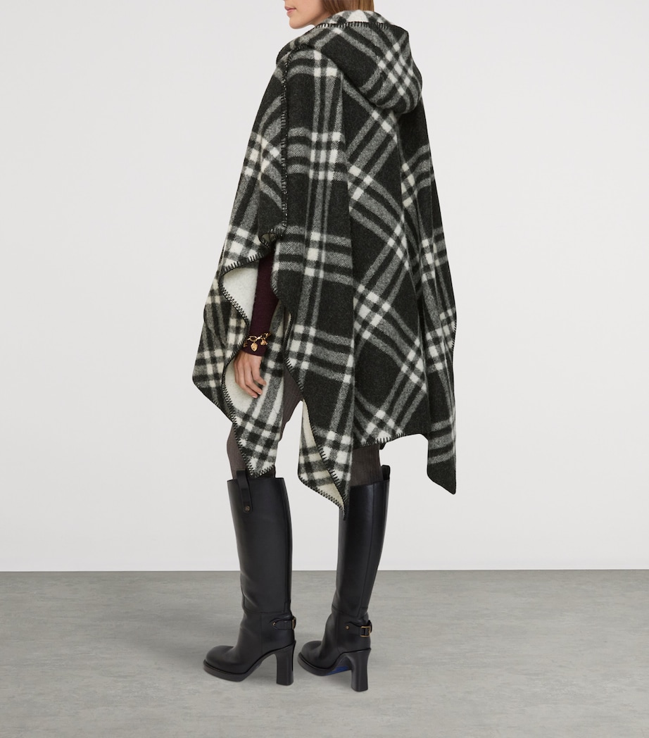 Wool Reversible Check Cape BLACK Image 3