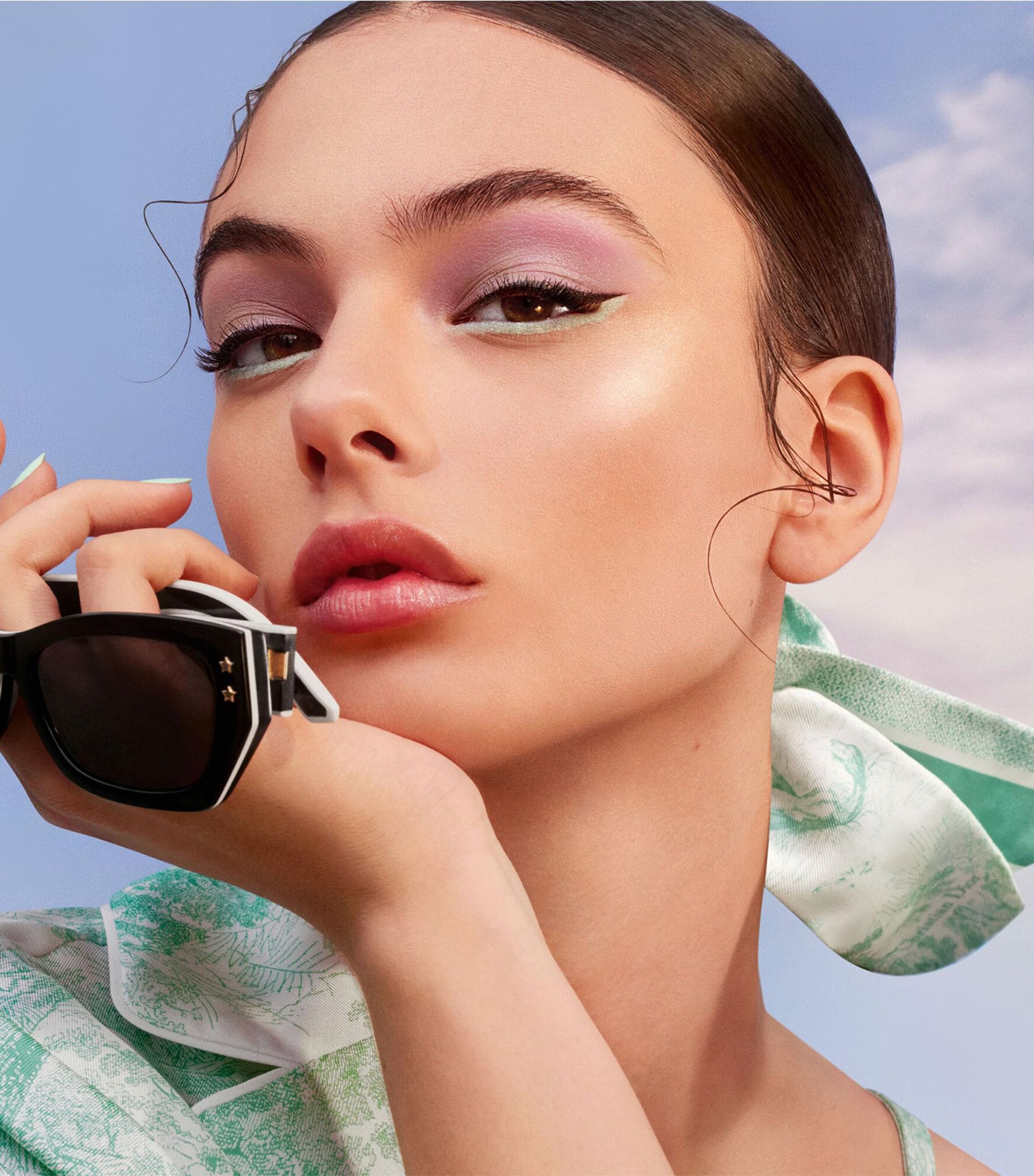 Diorshow 5 Couleurs Eyeshadow Palette 933 PASTEL GLOW Image 4