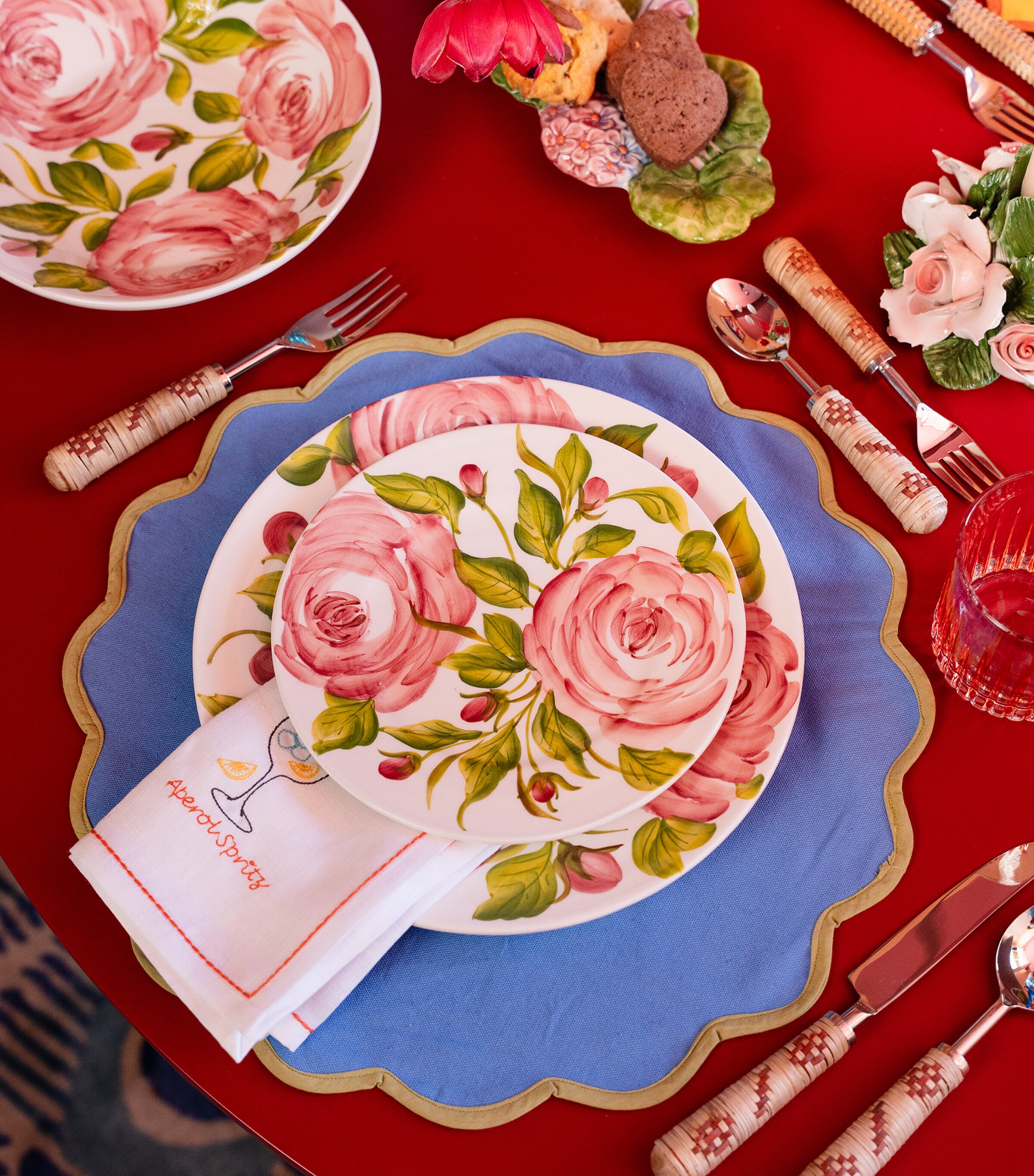 Les-Ottomans Ceramic The Roses Salad Plate (21cm) Pink Image 3