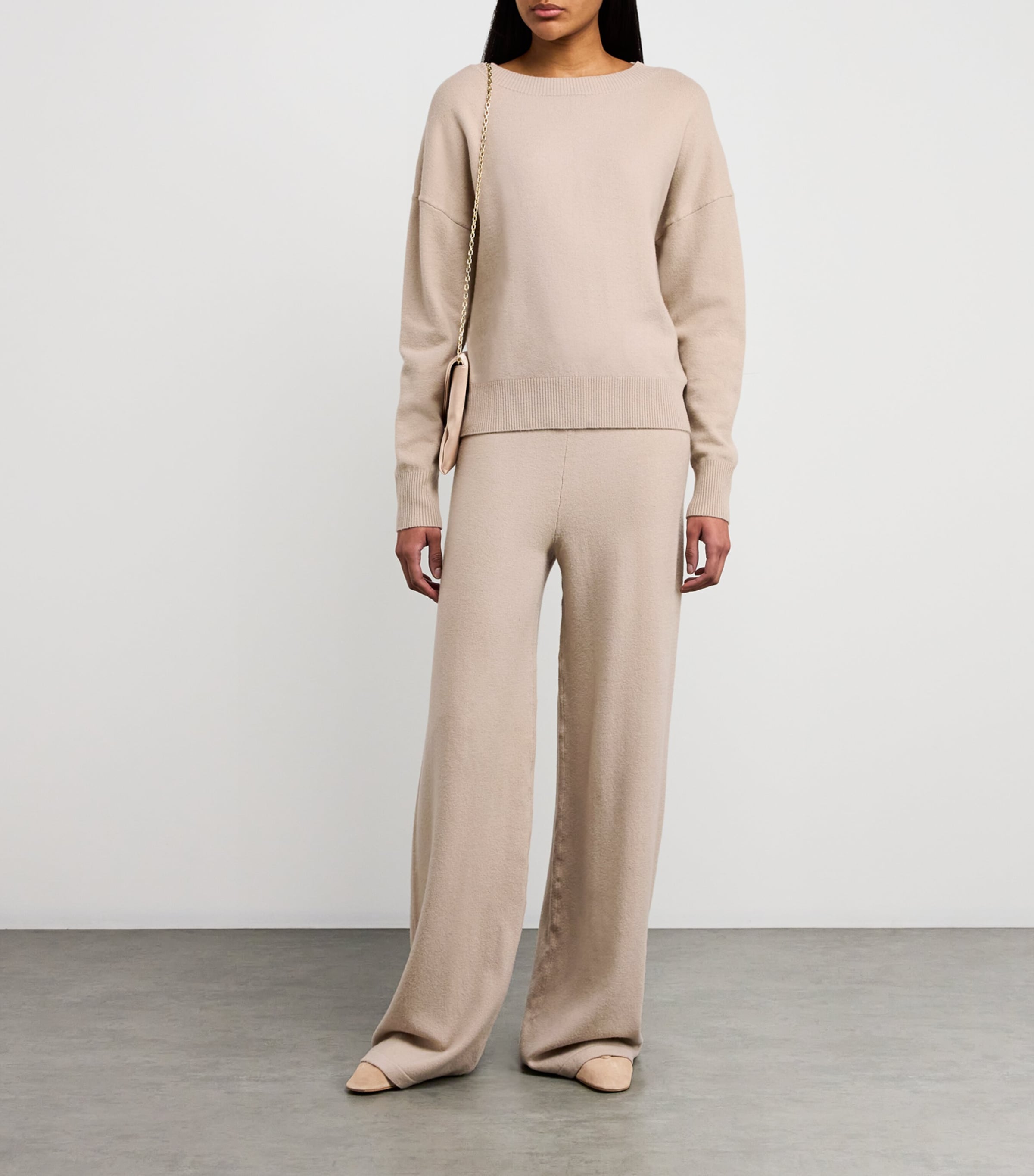 Merino Wool Sweater A2048 Image 2