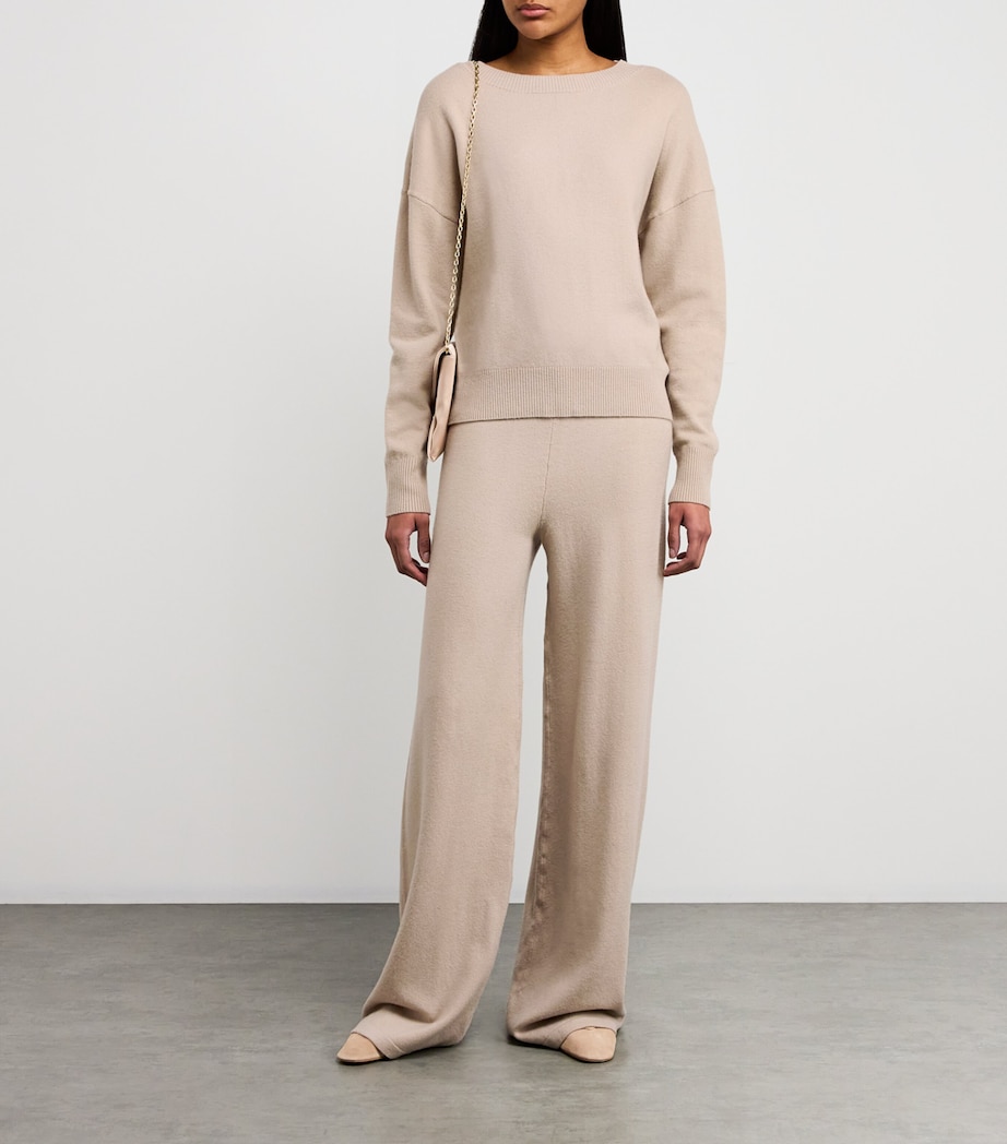 Merino Wool Sweater A2048 Image 2