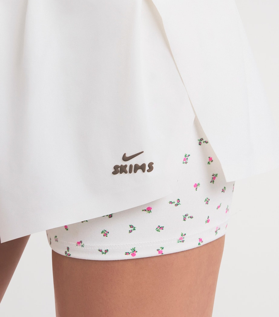 NikeSKIMS Womens NikeSKIMS Runner Shorts Ivory Image 4