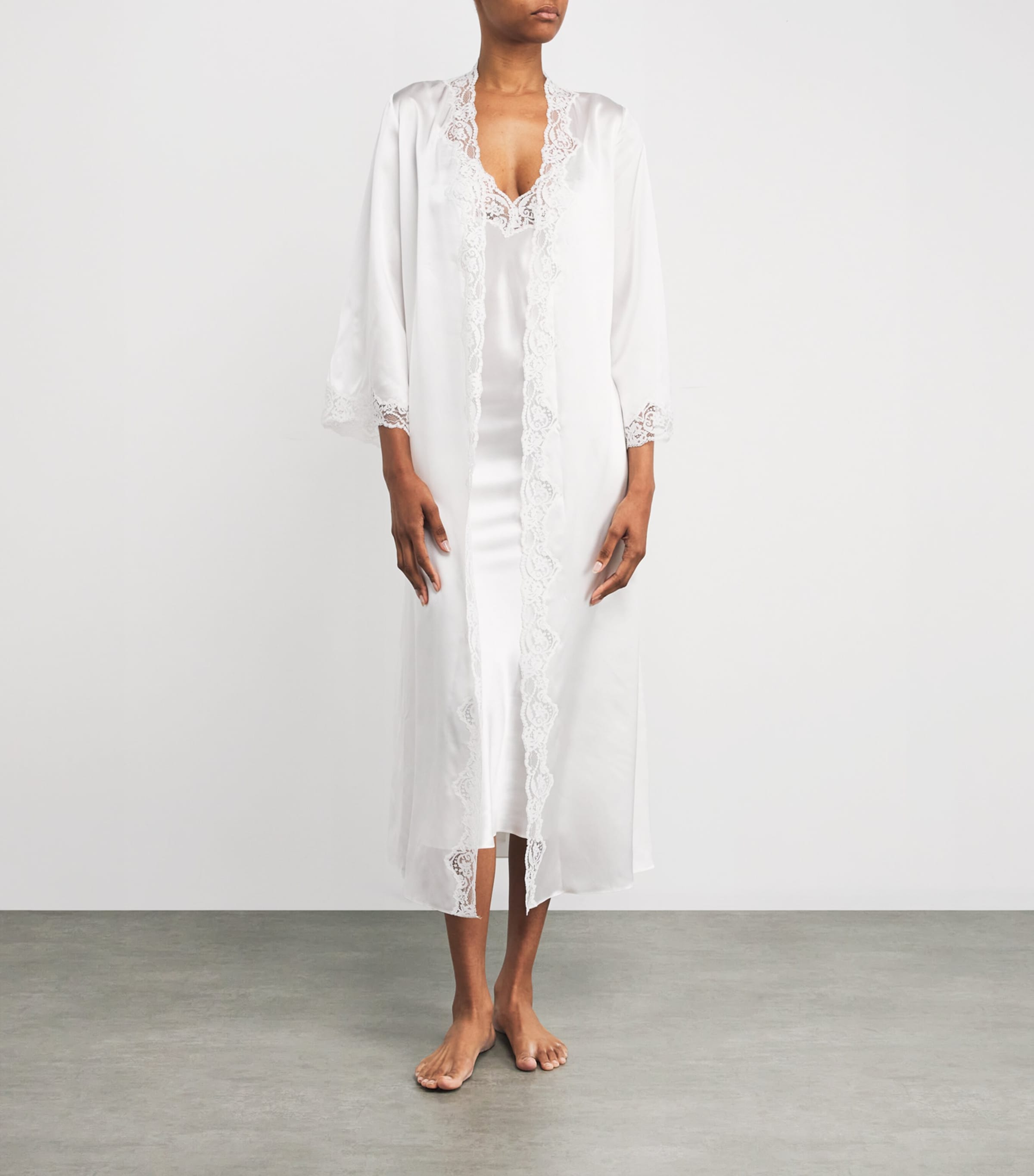 Silk Lace-Trim In My Boudoir Long Robe IVORY Image 4