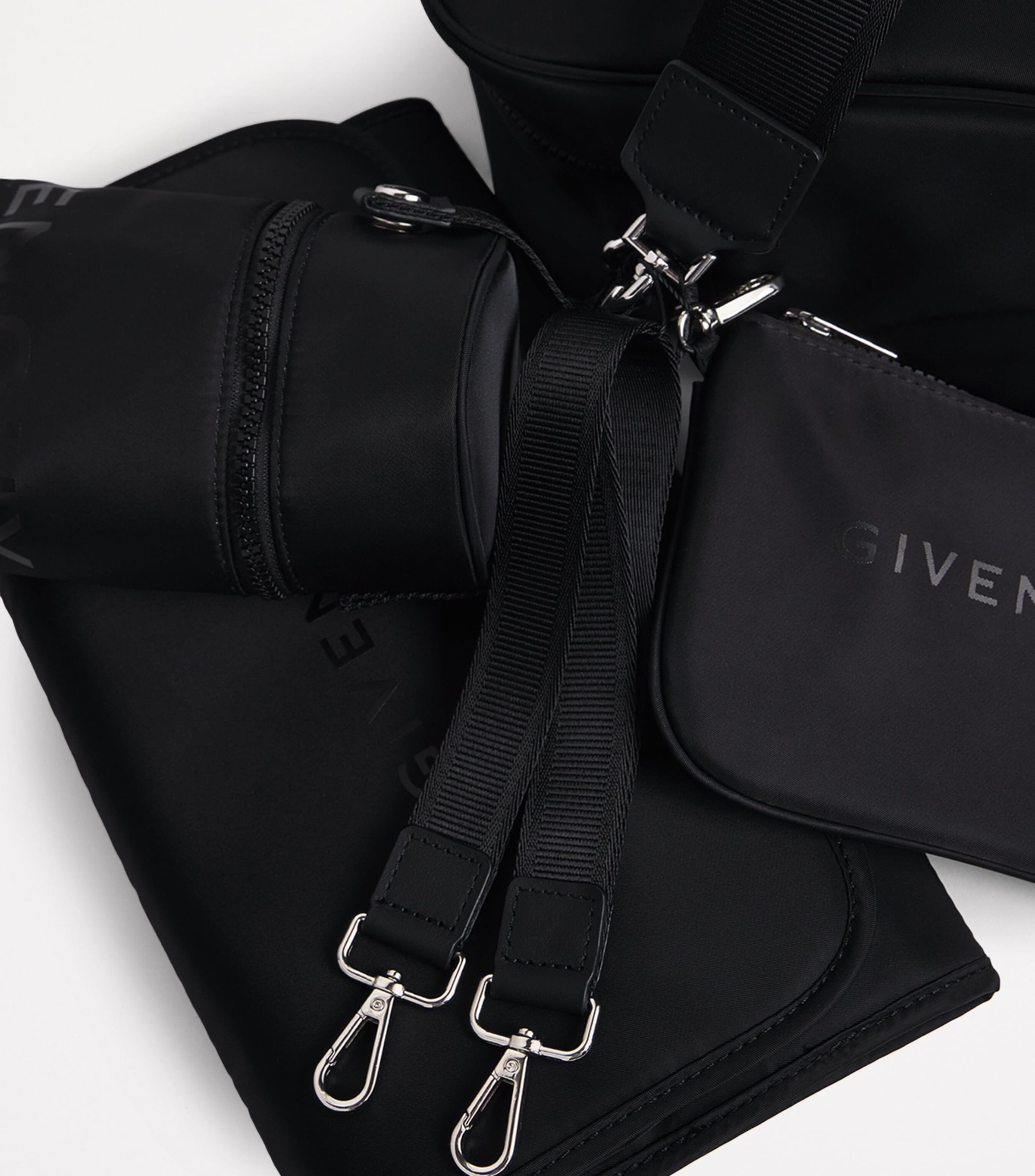 Givenchy Kids Logo Print Changing Bag Black Image 2