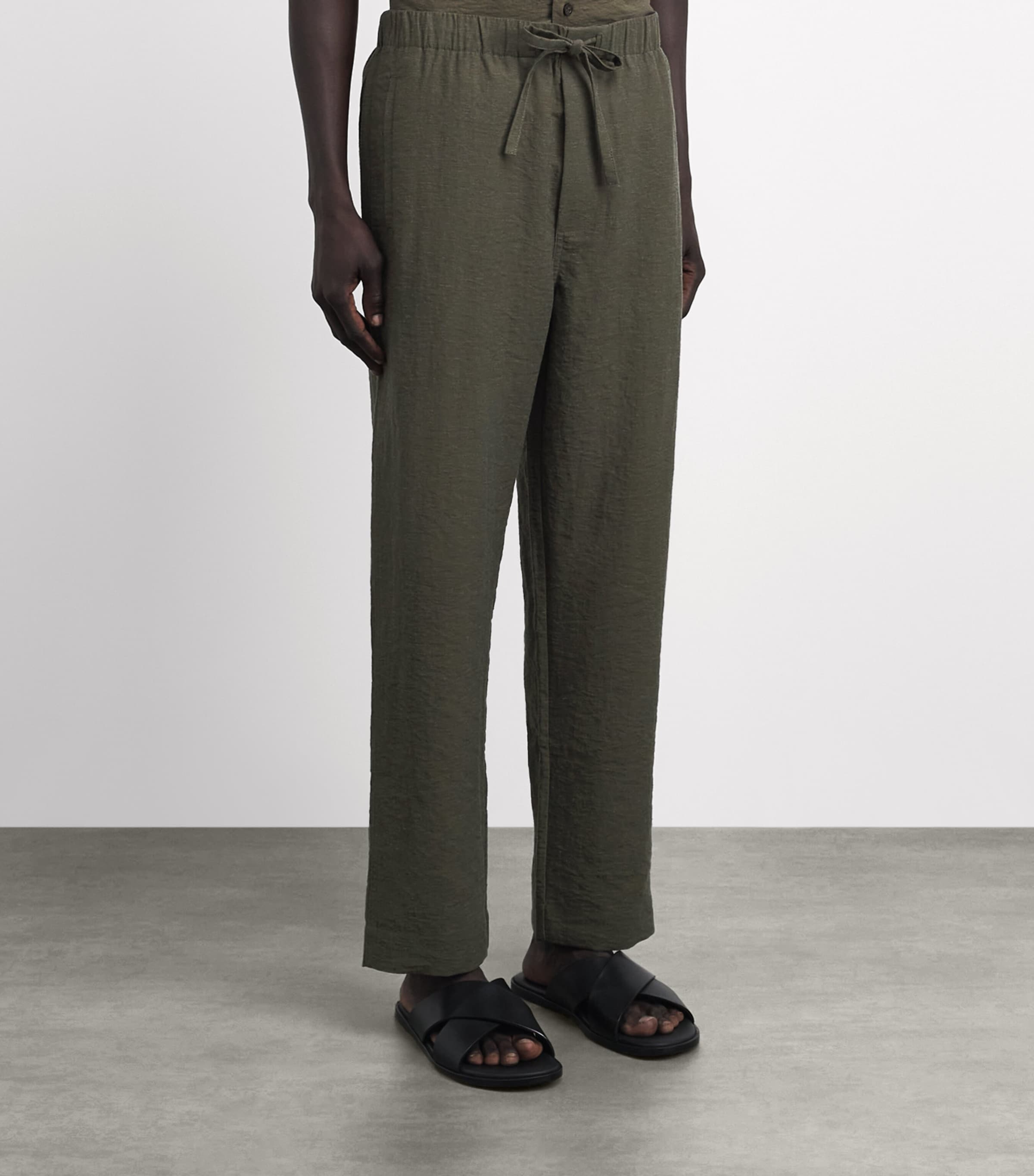 COMMAS Mens Drawstring Resort Trousers Dark Taupe Image 4