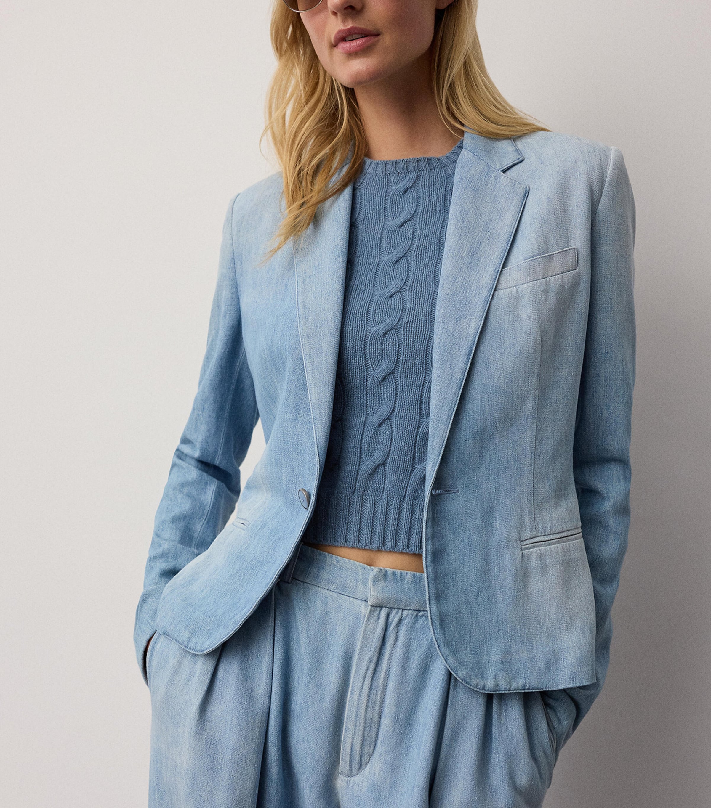Ralph Lauren Collection Womens Lochlan Denim Blazer Cirrus Indigo Image 2