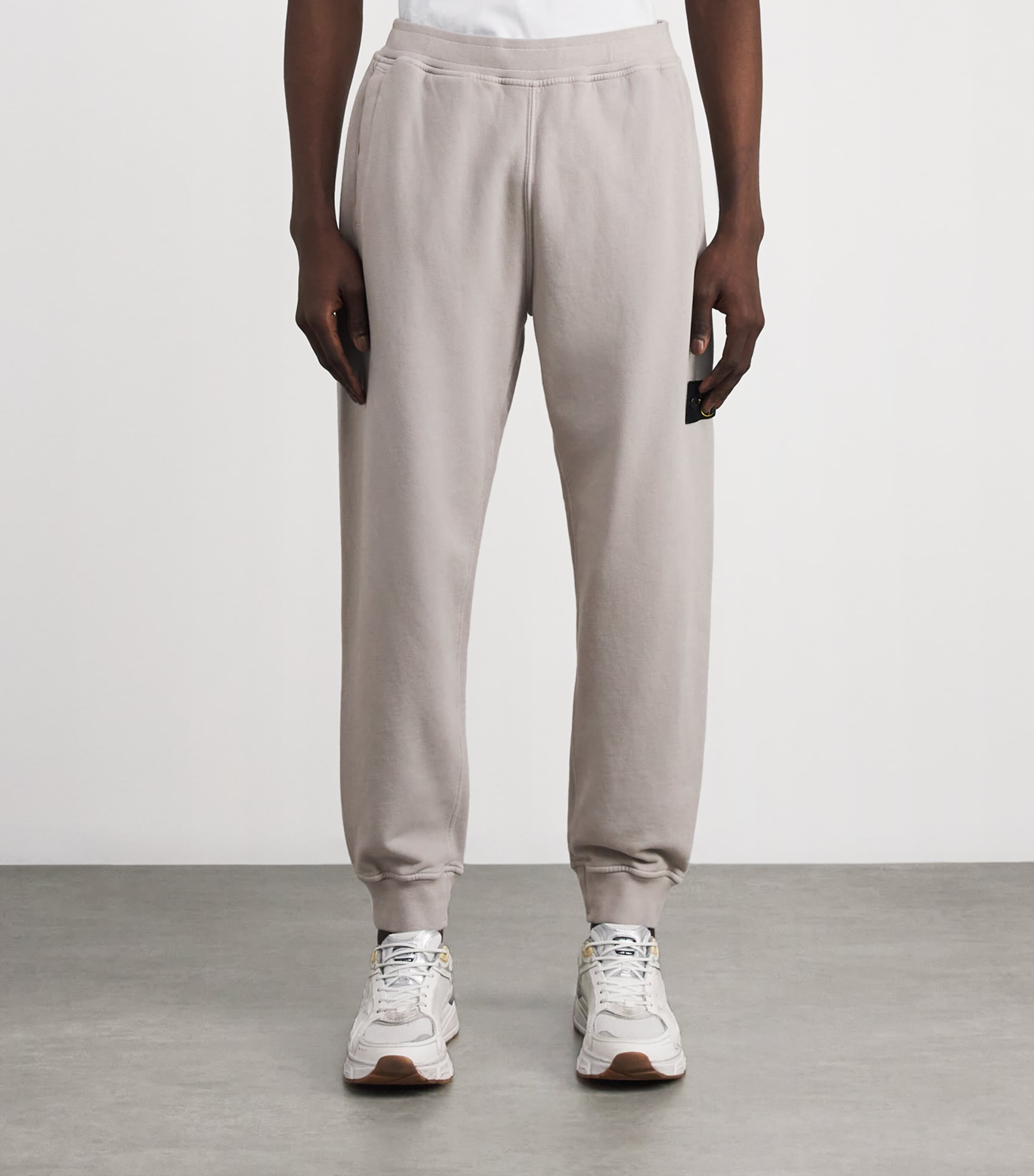 Cotton Compass Logo Sweatpants V0061 Image 3