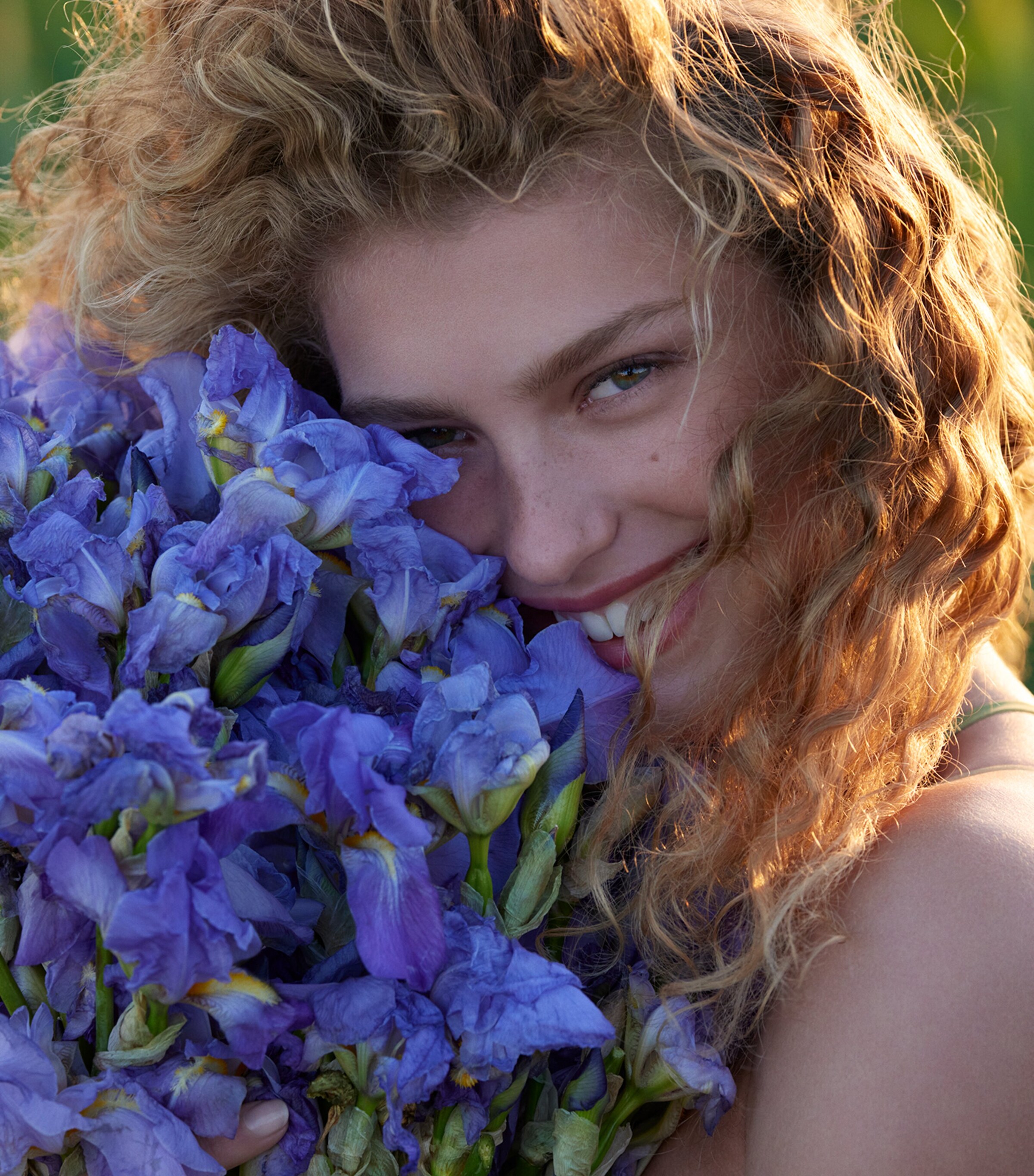 Aqua Allegoria Flora Salvaggia Eau de Toilette (75ml) NO COLOUR Image 2