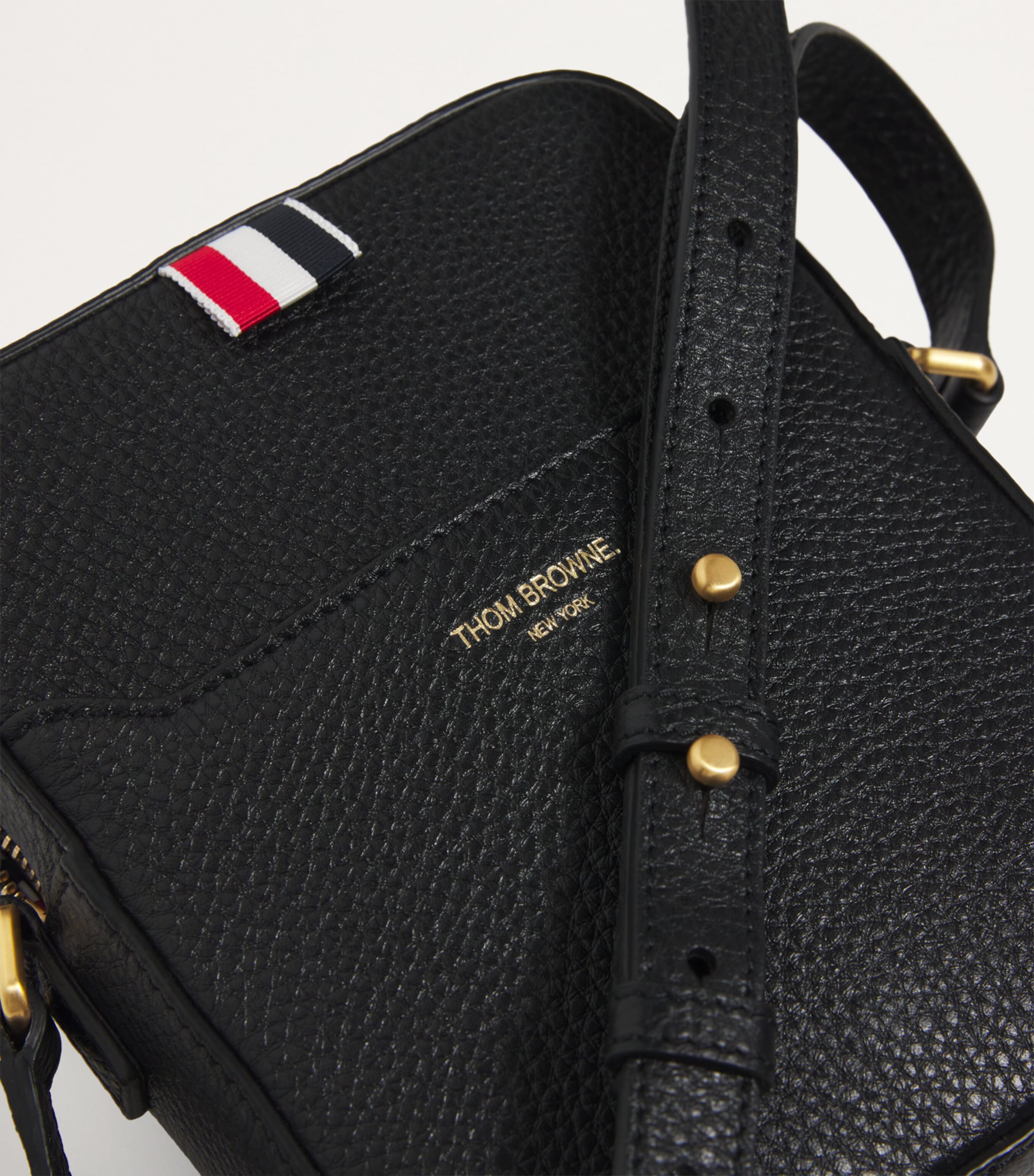 THOM BROWNE (正規品/関税送料込み) Vertical camera bag Thom Browne Vertical Camera Bag - Travel Bags - BeyondStyle
