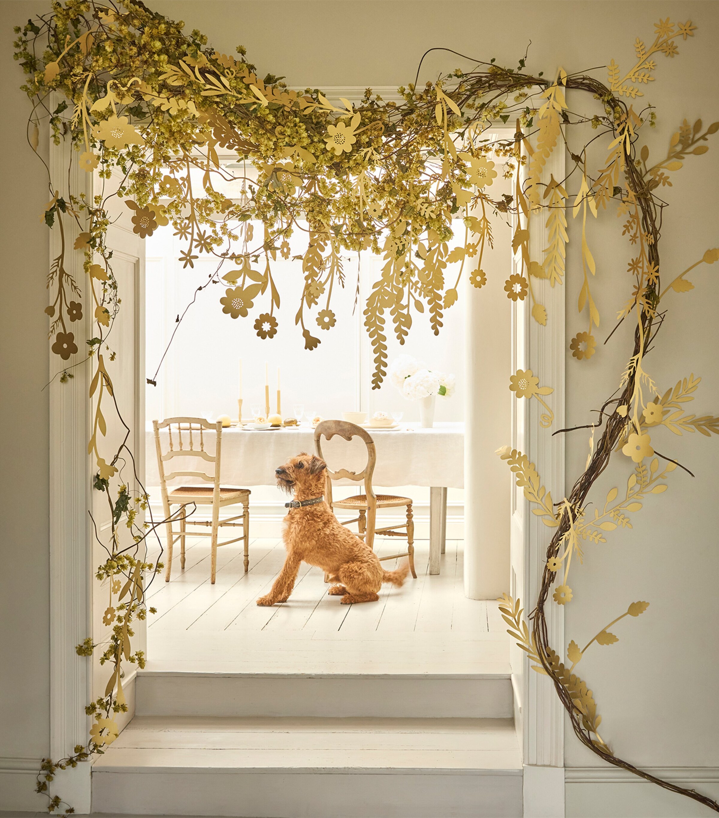 Meri Meri Floral Party Backdrop Image 3