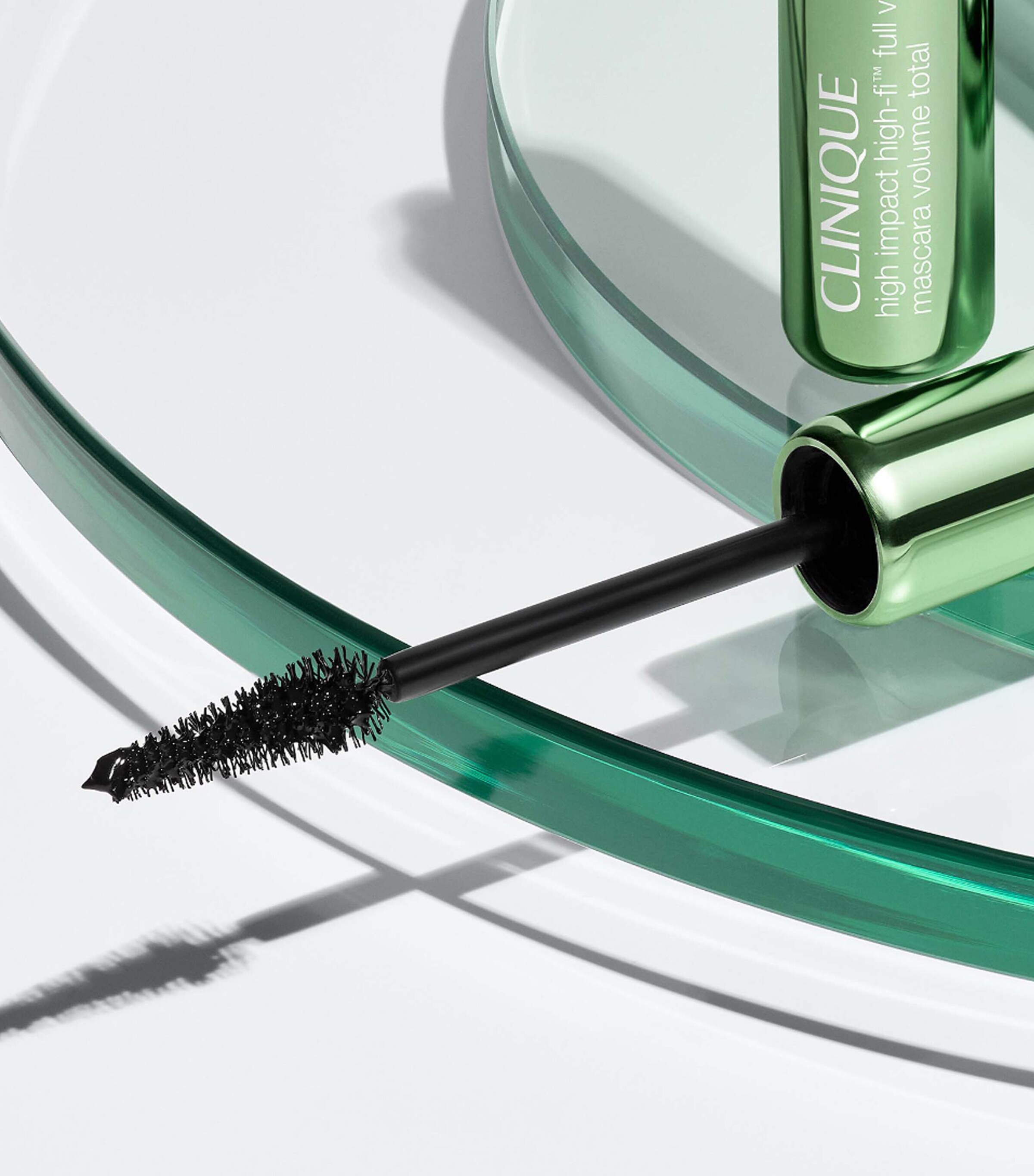 High Impact High-Fi Full Volume Mascara (10ml) BLACK Image 4