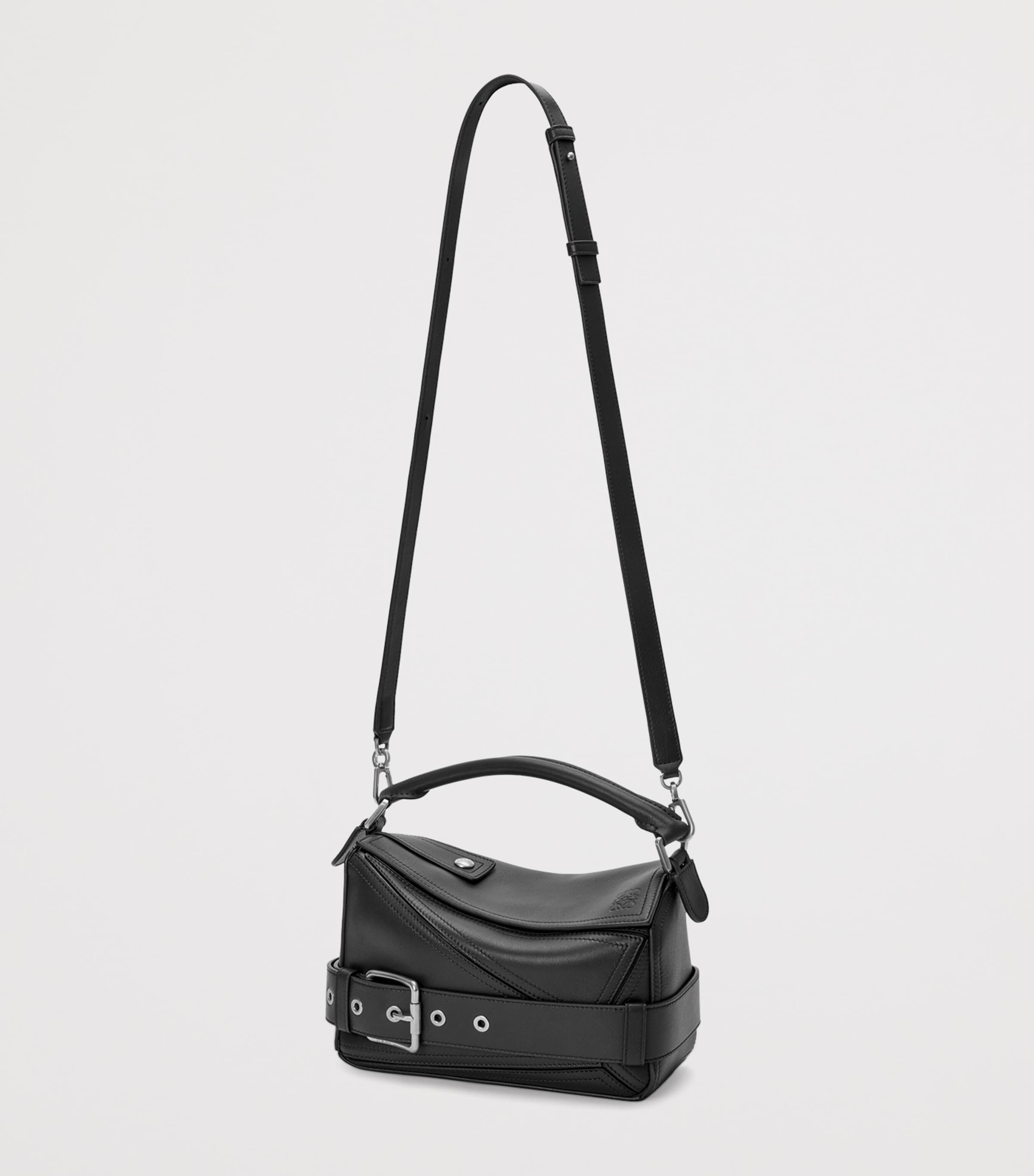 LOEWE レザーショルダーバッグ LOEWE Small Leather Puzzle Biker Top-Handle Bag | Harrods US