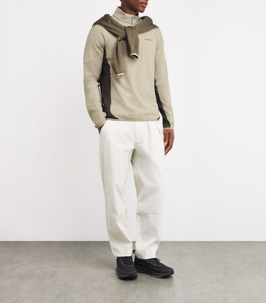 Tech Mid-Layer Top DUNE Image 2