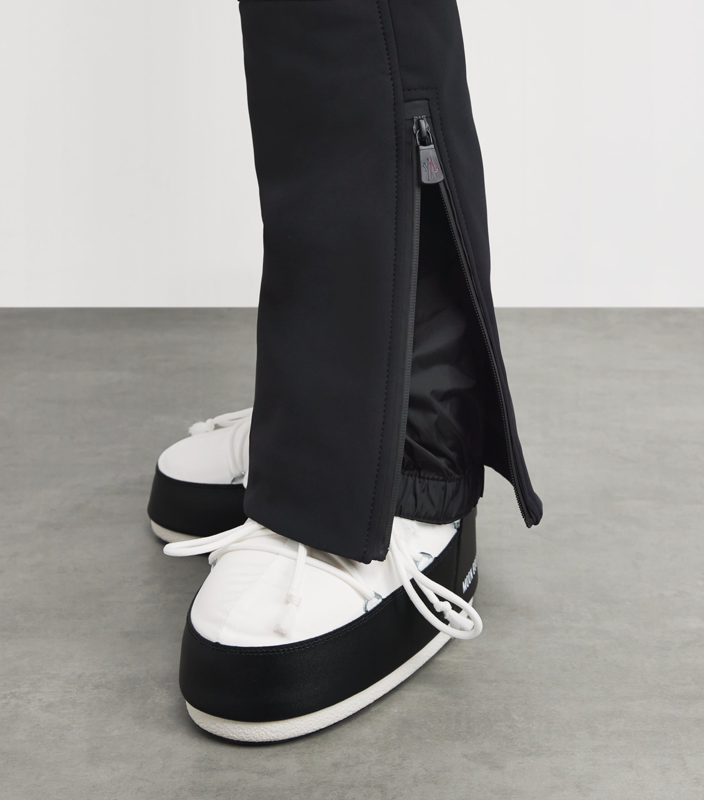 Grenoble Ski Suit 999 Image 4