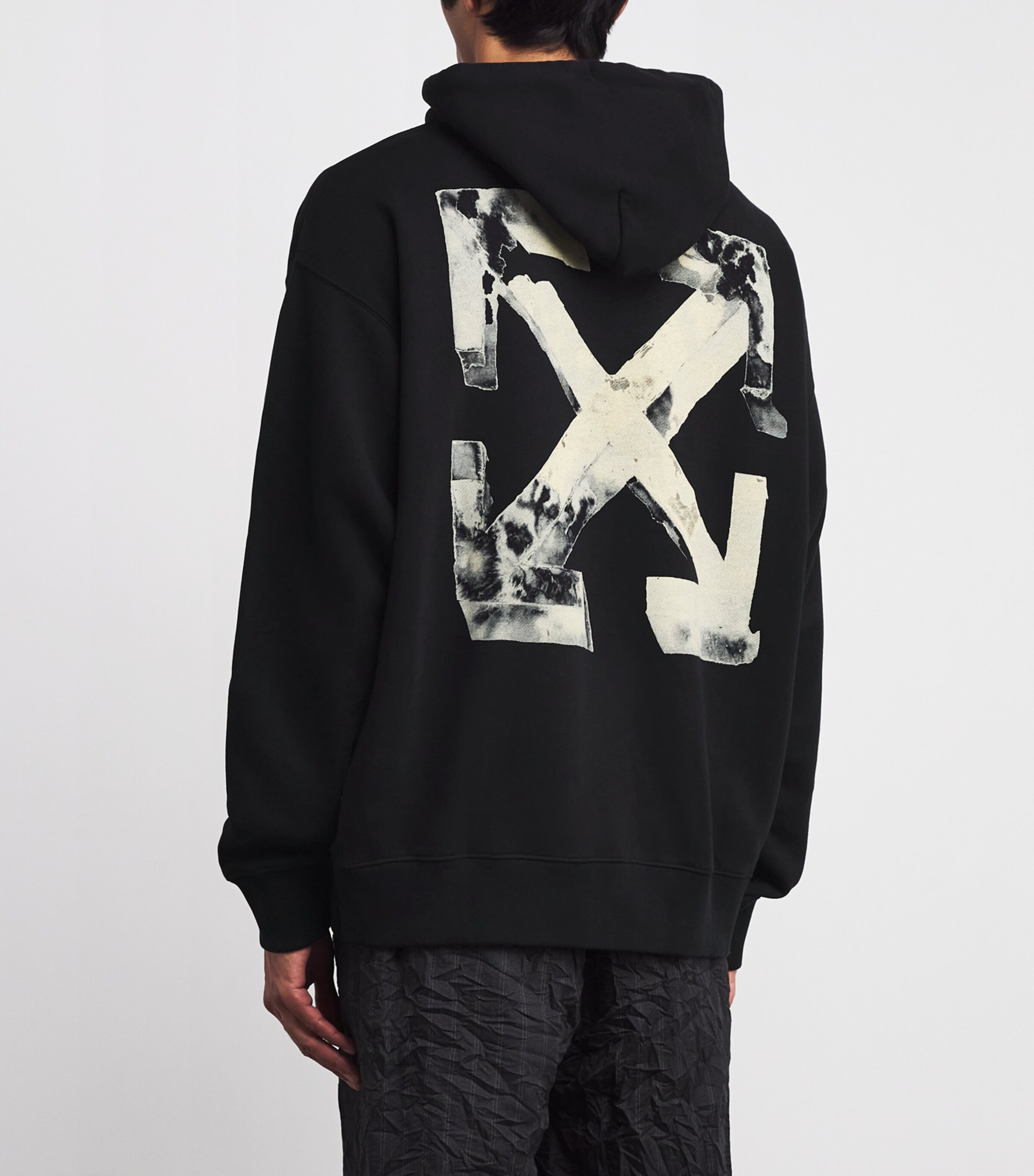 Off-White Mens Cotton Cloudy Arrow Skate Logo Hoodie Black Image 4