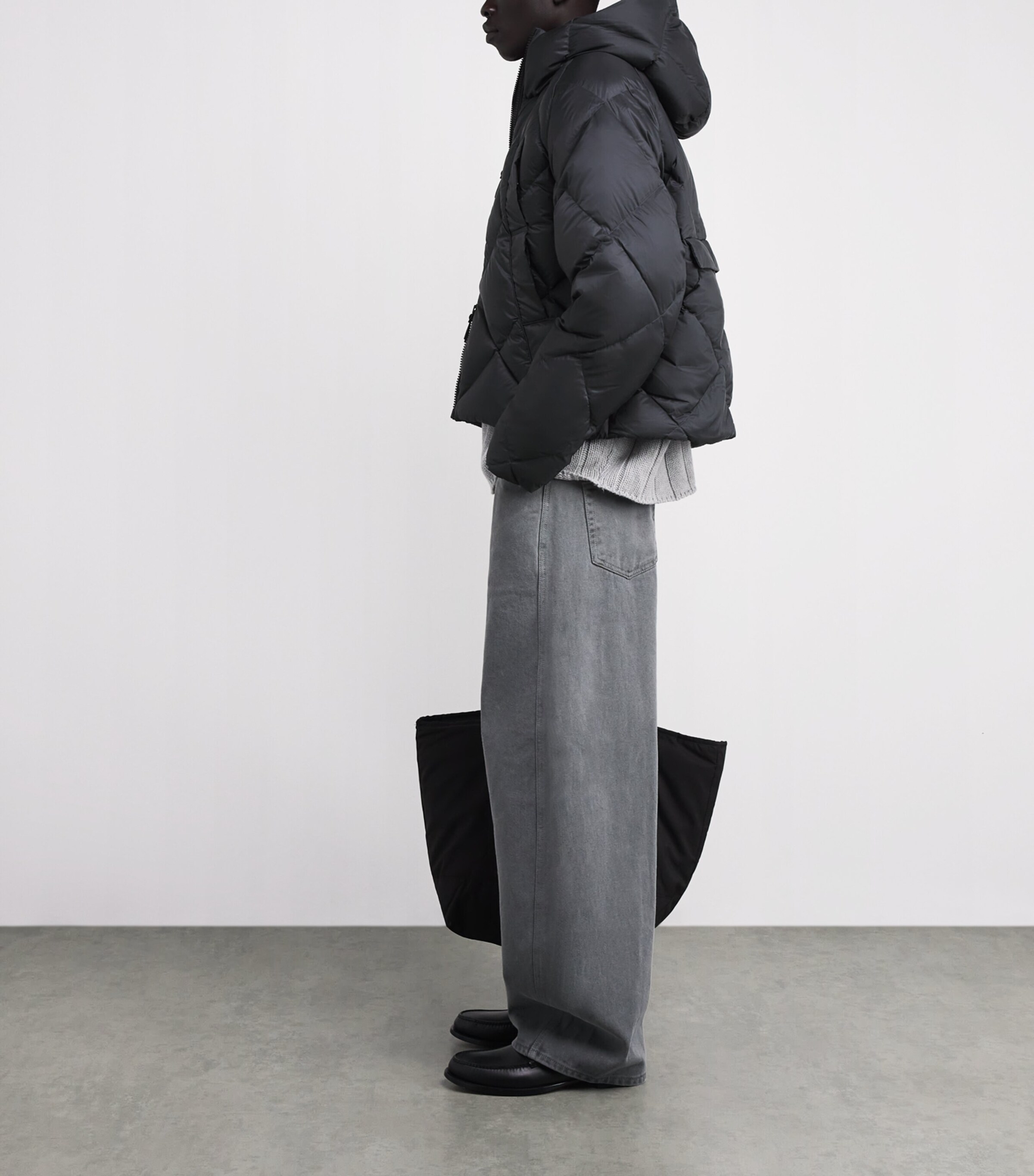 Down Diamond-Quilted Puffer Jacket DUSTY BLACK Image 2