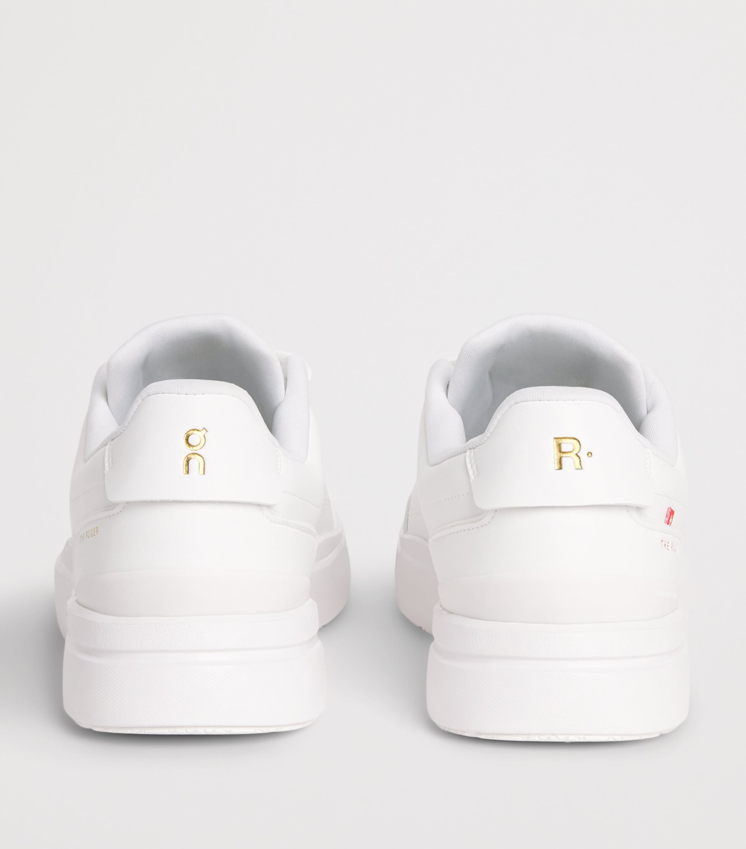 On THE ROGER Centre Court Sneakers White | White Image 5