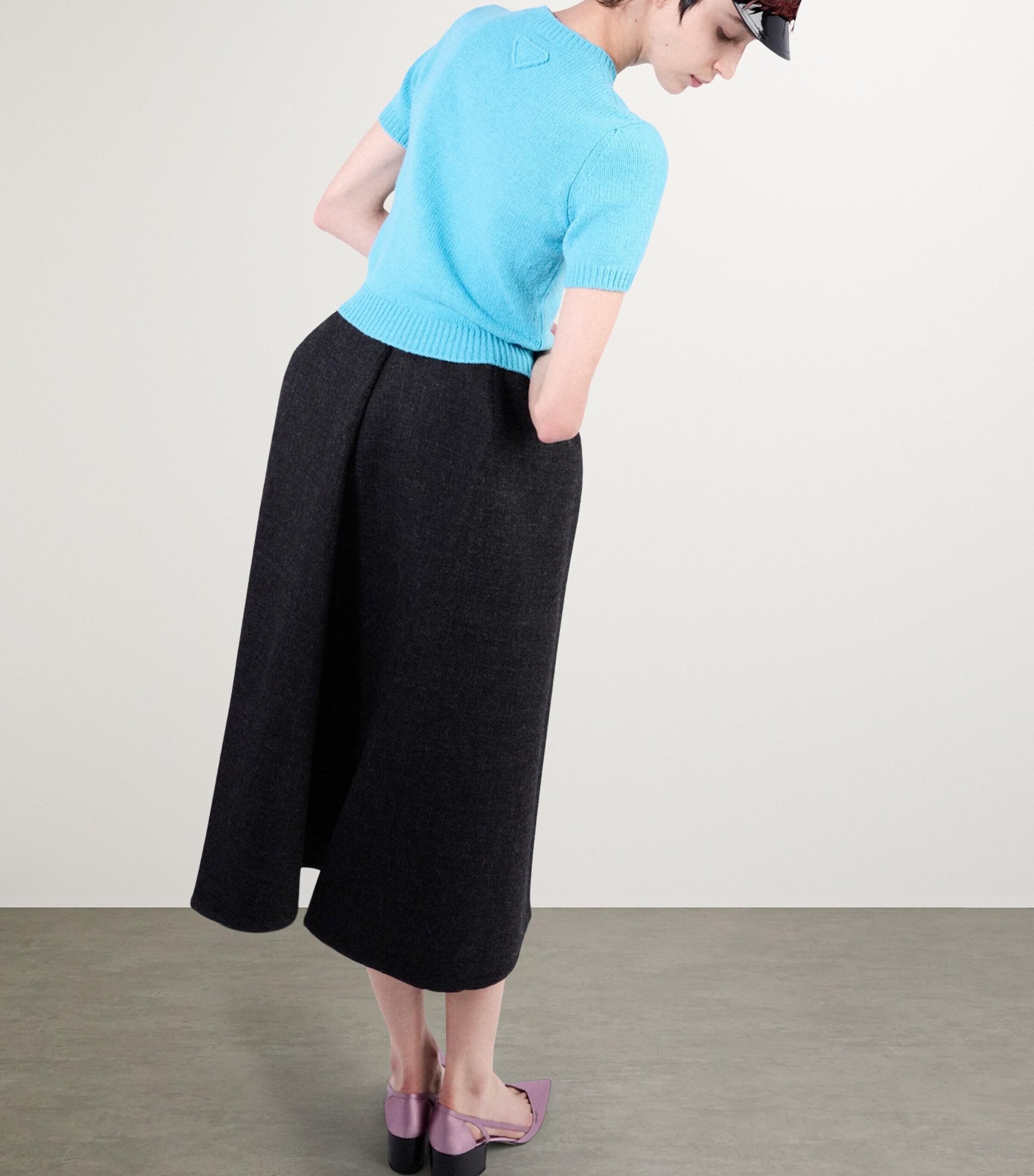 Cashmere Logo Sweater F0076 Image 3