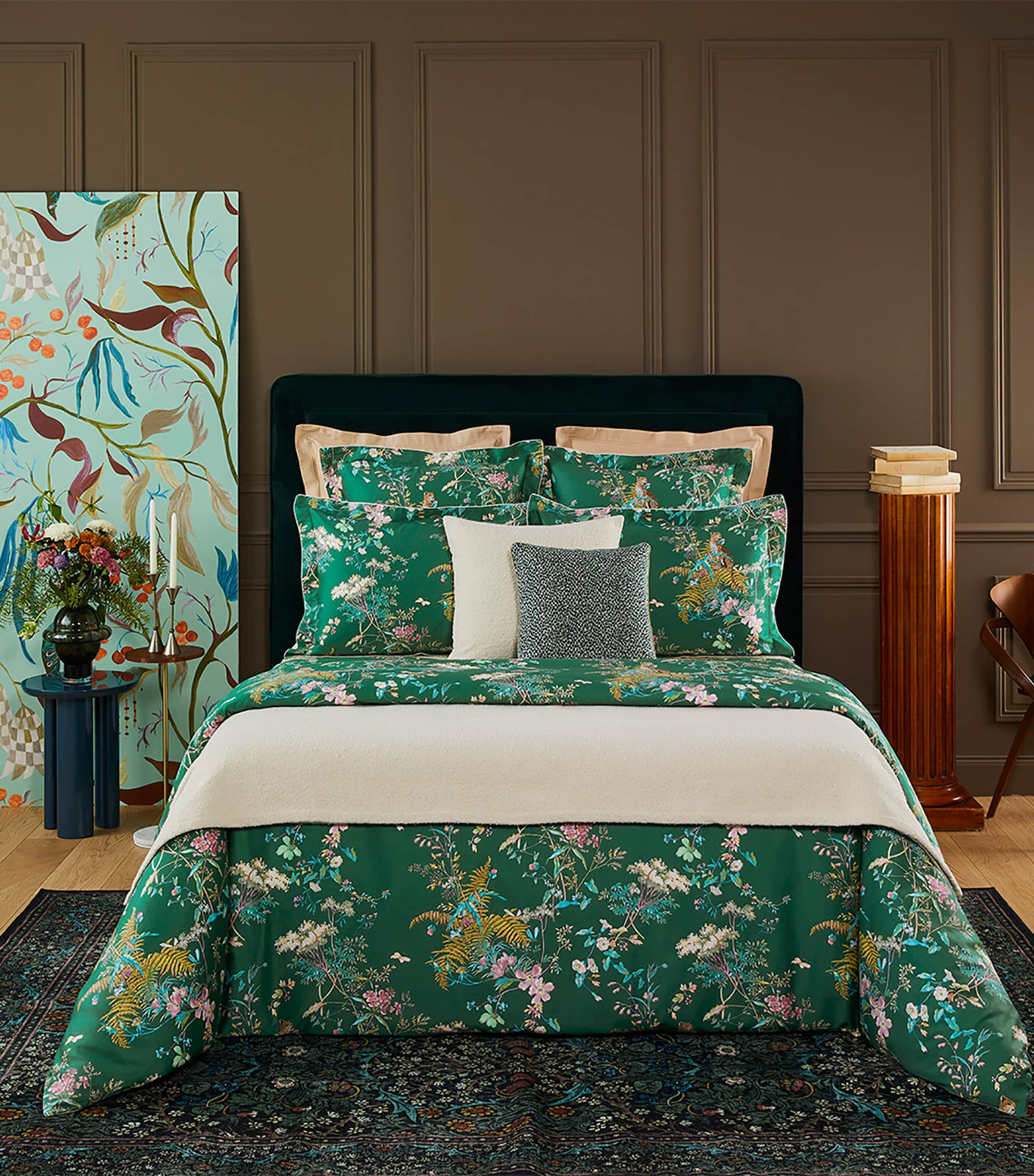 Organic Cotton Reversible Contes King Bedcover (250cm x 250cm) MULTICOLOURED Image 2