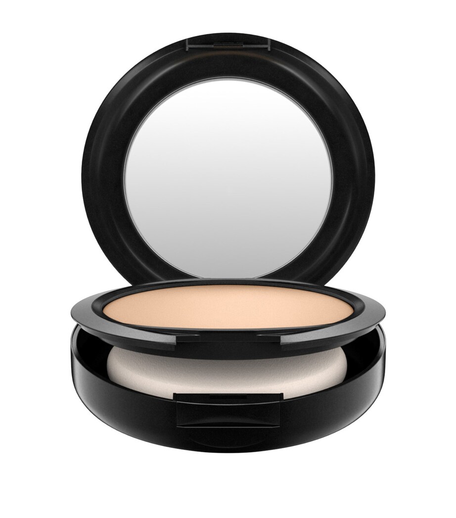 Studio Fix Powder Plus Foundation NW18 Image 2