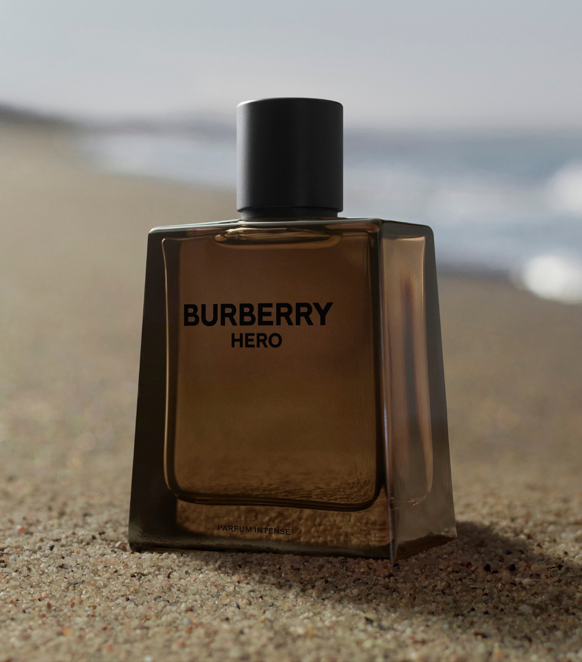 Burberry Hero Parfum Intense (50ml) NO COLOUR Image 3