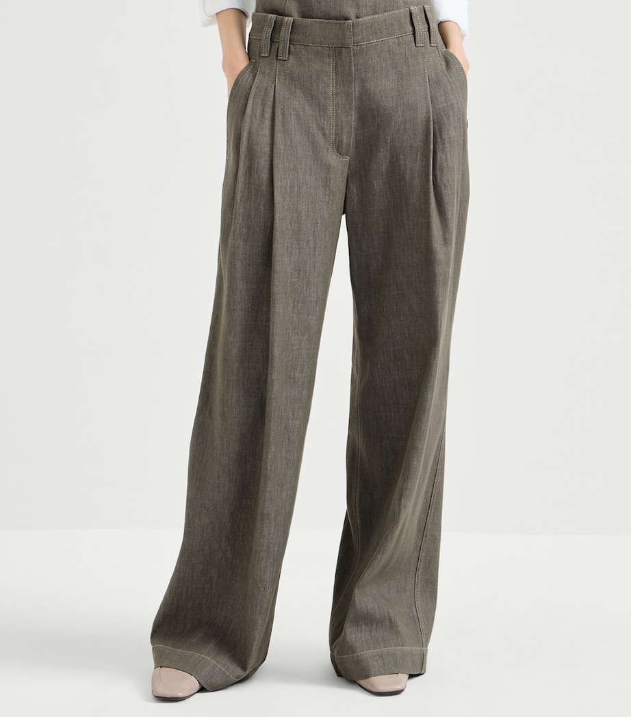 Pleated Wide-Leg Jeans C004 Image 3