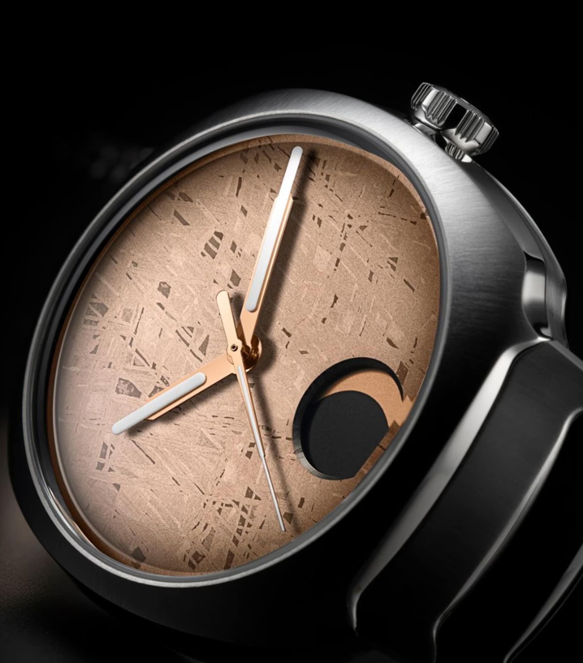 H. Moser & Cie Streamliner Perpetual Moon Concept Meteorite Watch 40mm Golden Meteorite Image 6