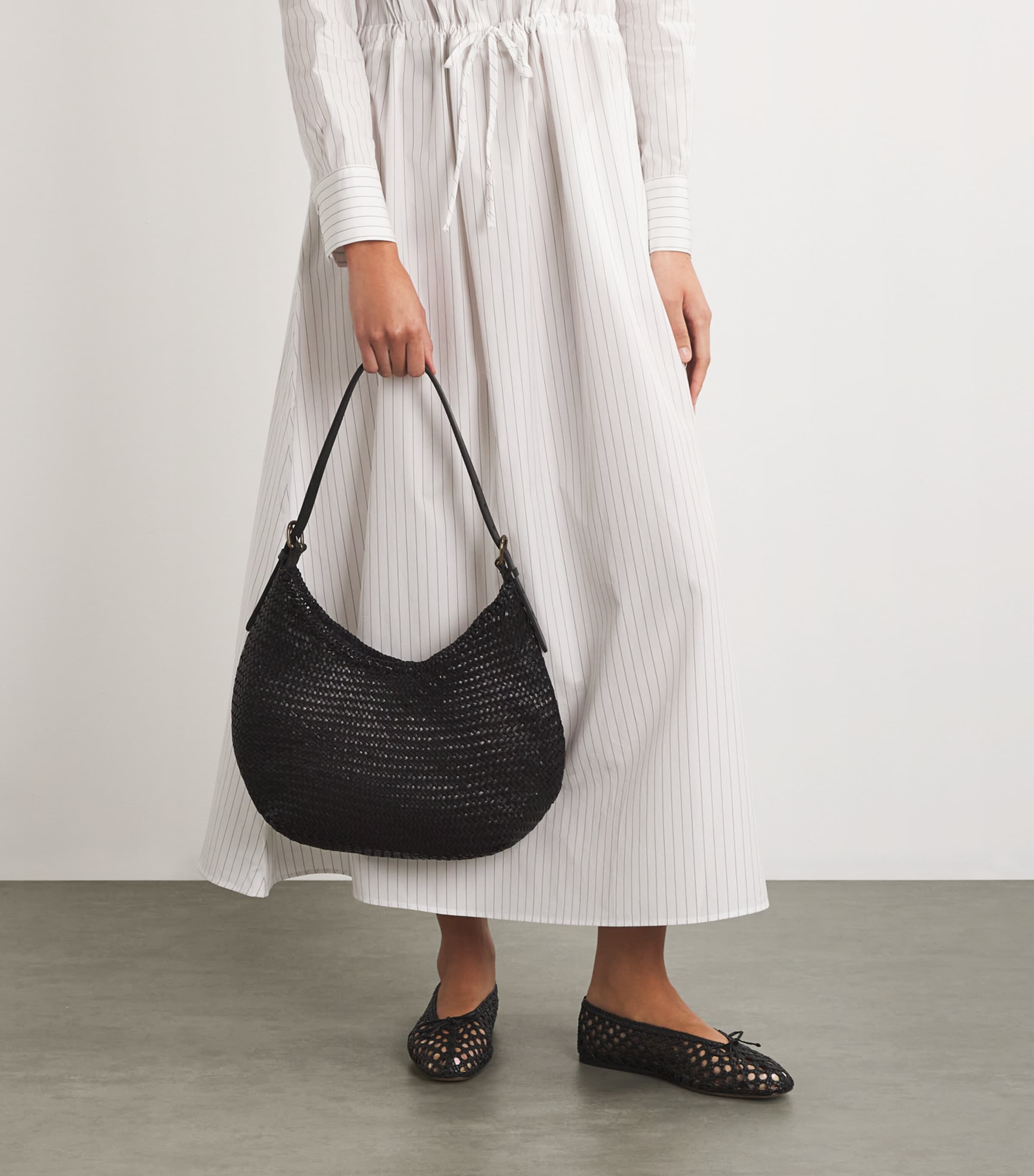ショルダーバッグ・ポシェット Dragon Diffusion LUNA MEZZA SHOULDER BAG 27583959_57560089_600.jpg