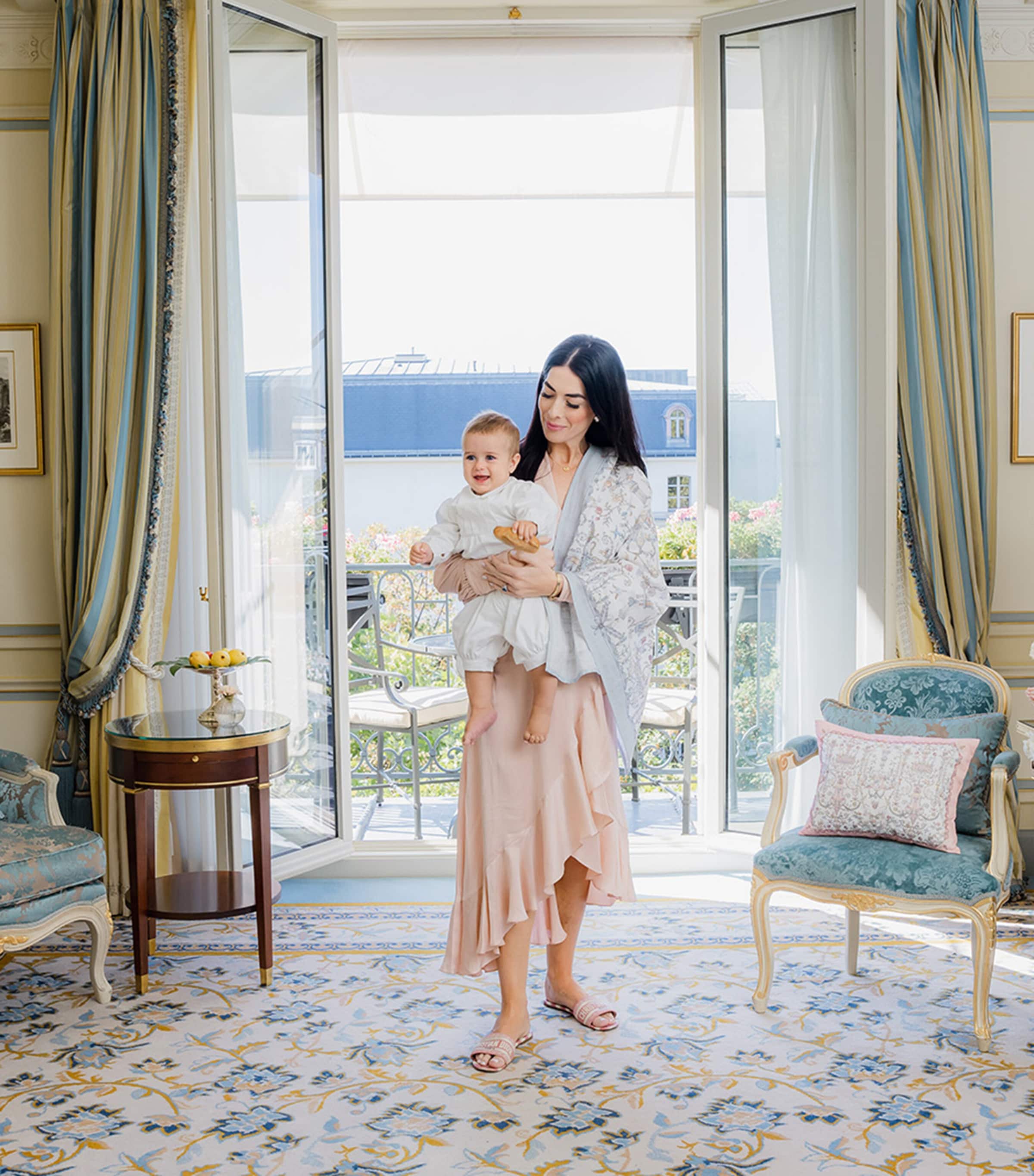 x Caitlin Wilson Toile De Jouy Blanket (100cm x 100cm) BLUE Image 3