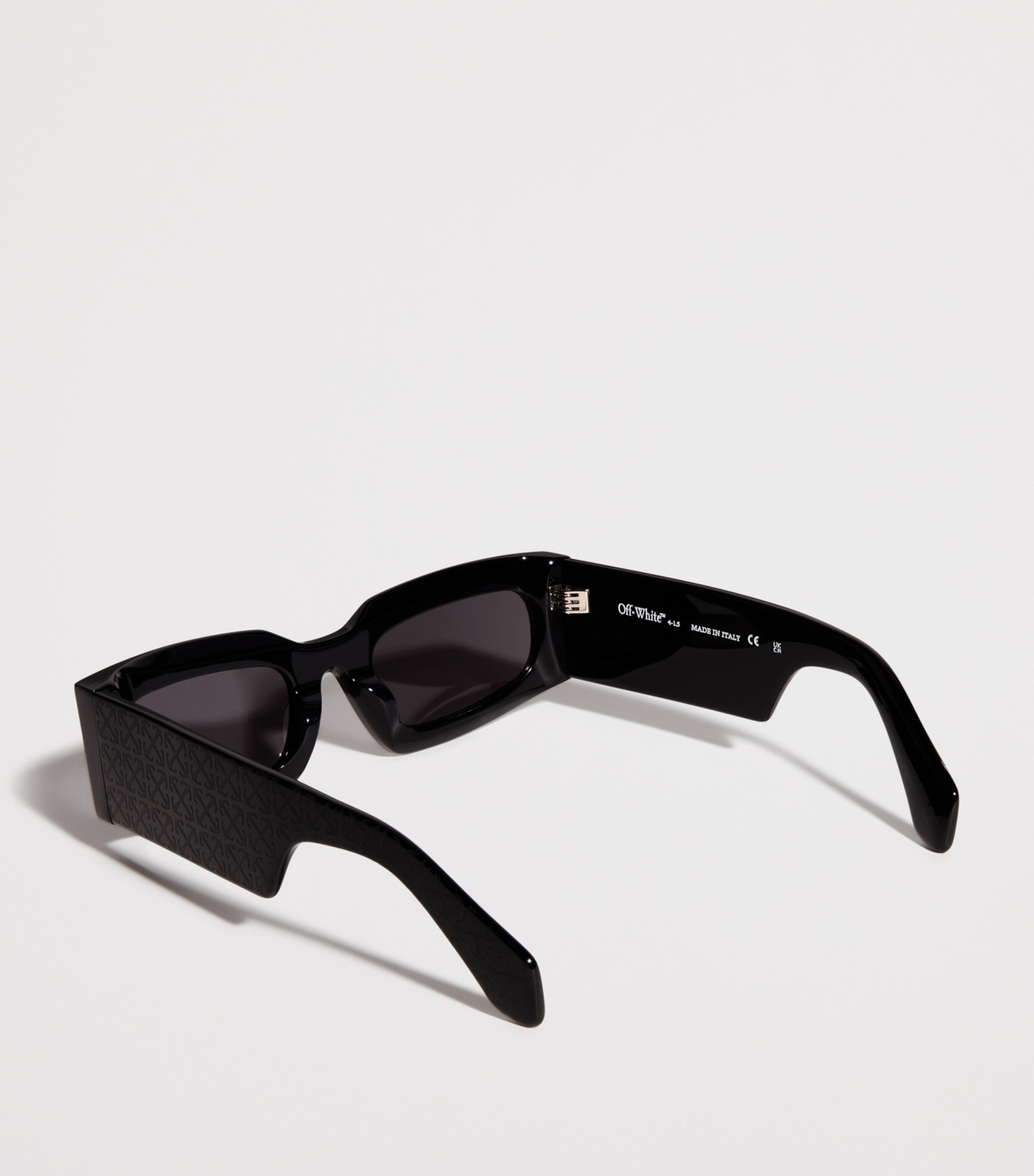 Off-White Cary Sunglasses | Holiday Shop | Mens | Sunglasses | Men Accessories | Designers | Off White Off-White Cary Sunglasses | Holiday Shop | Mens | Sunglasses | Men Accessories | Designers | Off White