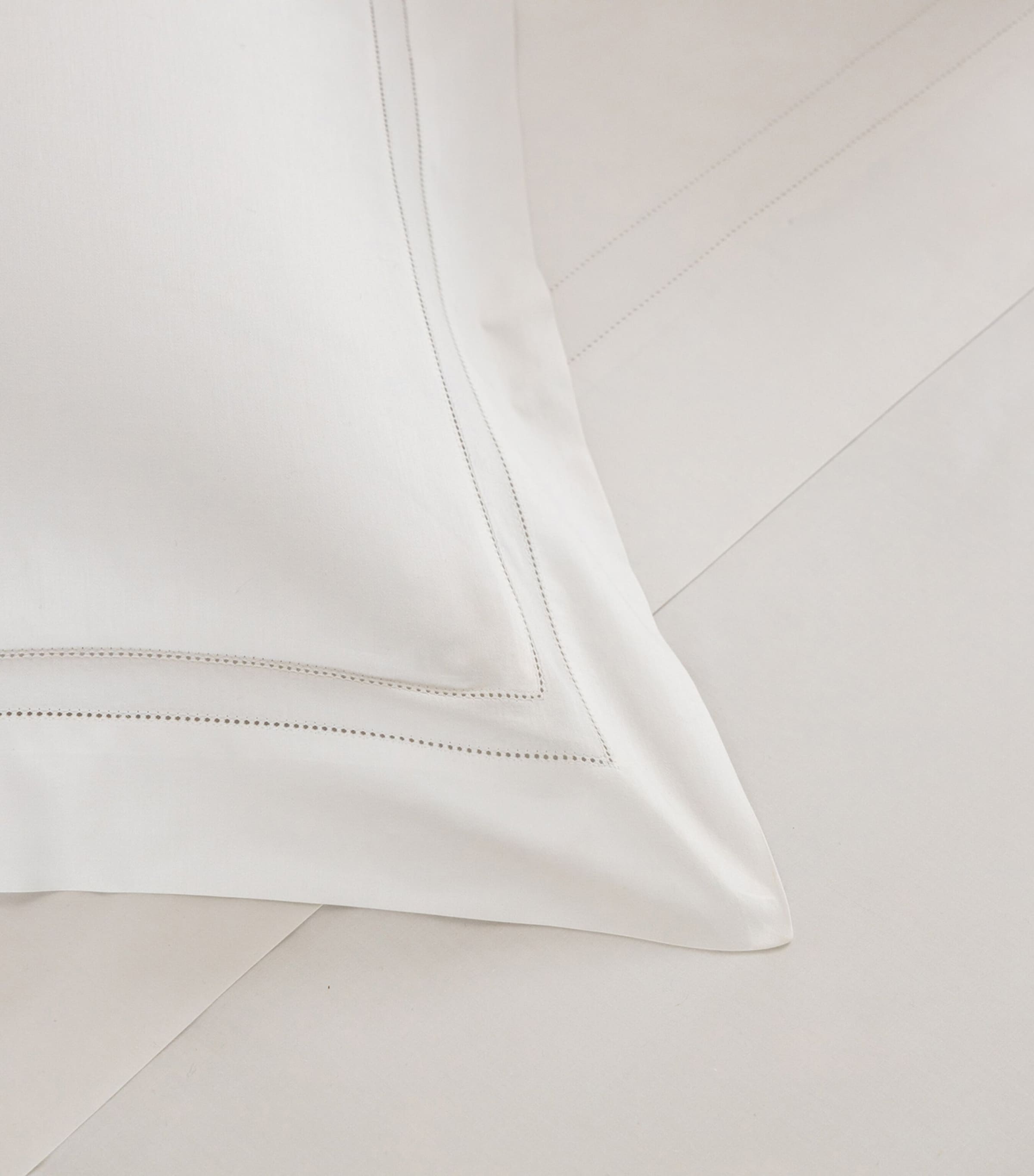 Doppio Ajour Double Flat Sheet Set B101 - BIANCO OTTICO Image 6