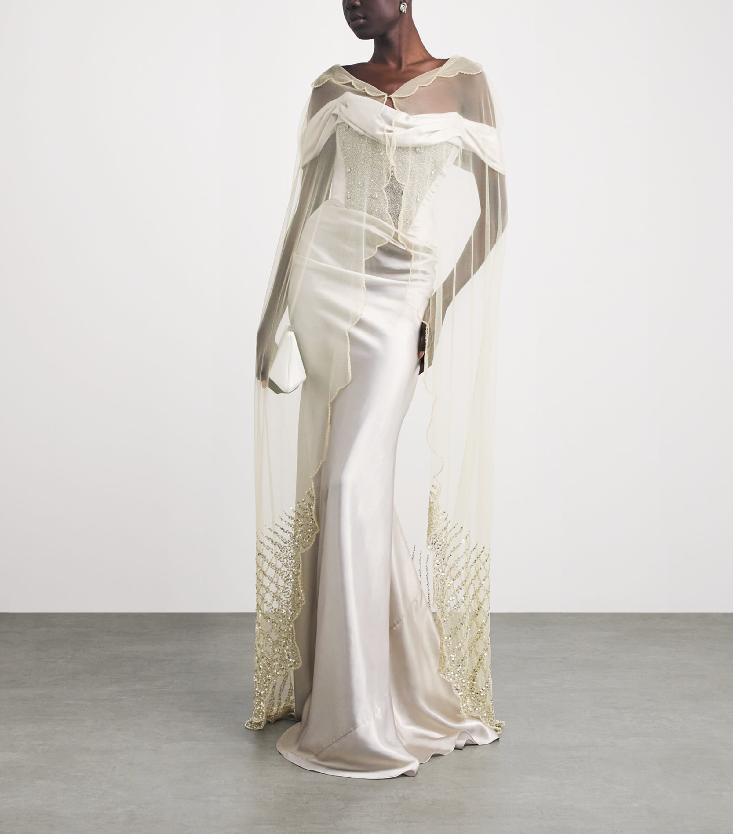 Clio Peppiatt Womens Embellished Tulle Moonray Cape Excl Gold Image 2