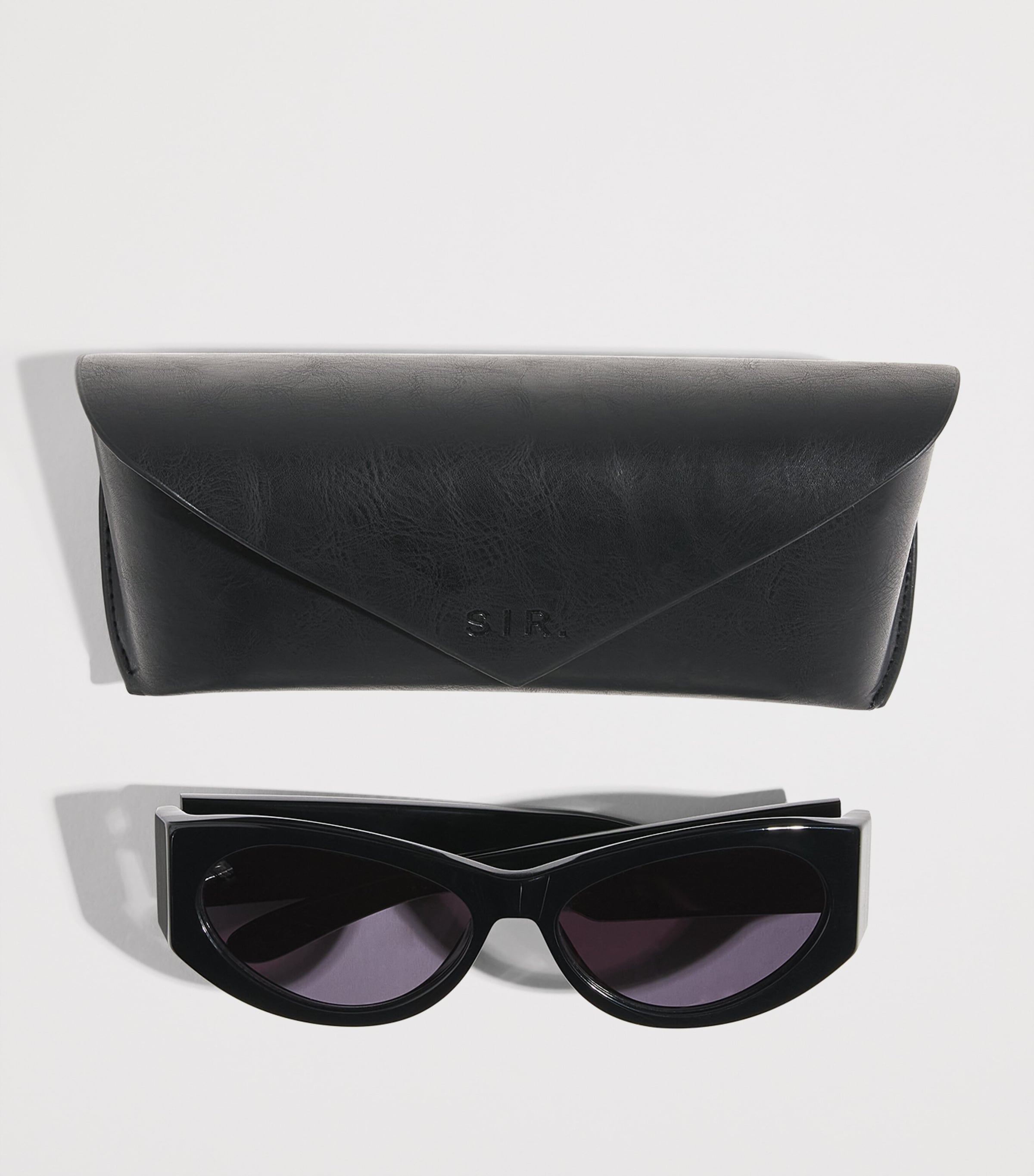 SIR. The Classic Sunglasses Black Image 4