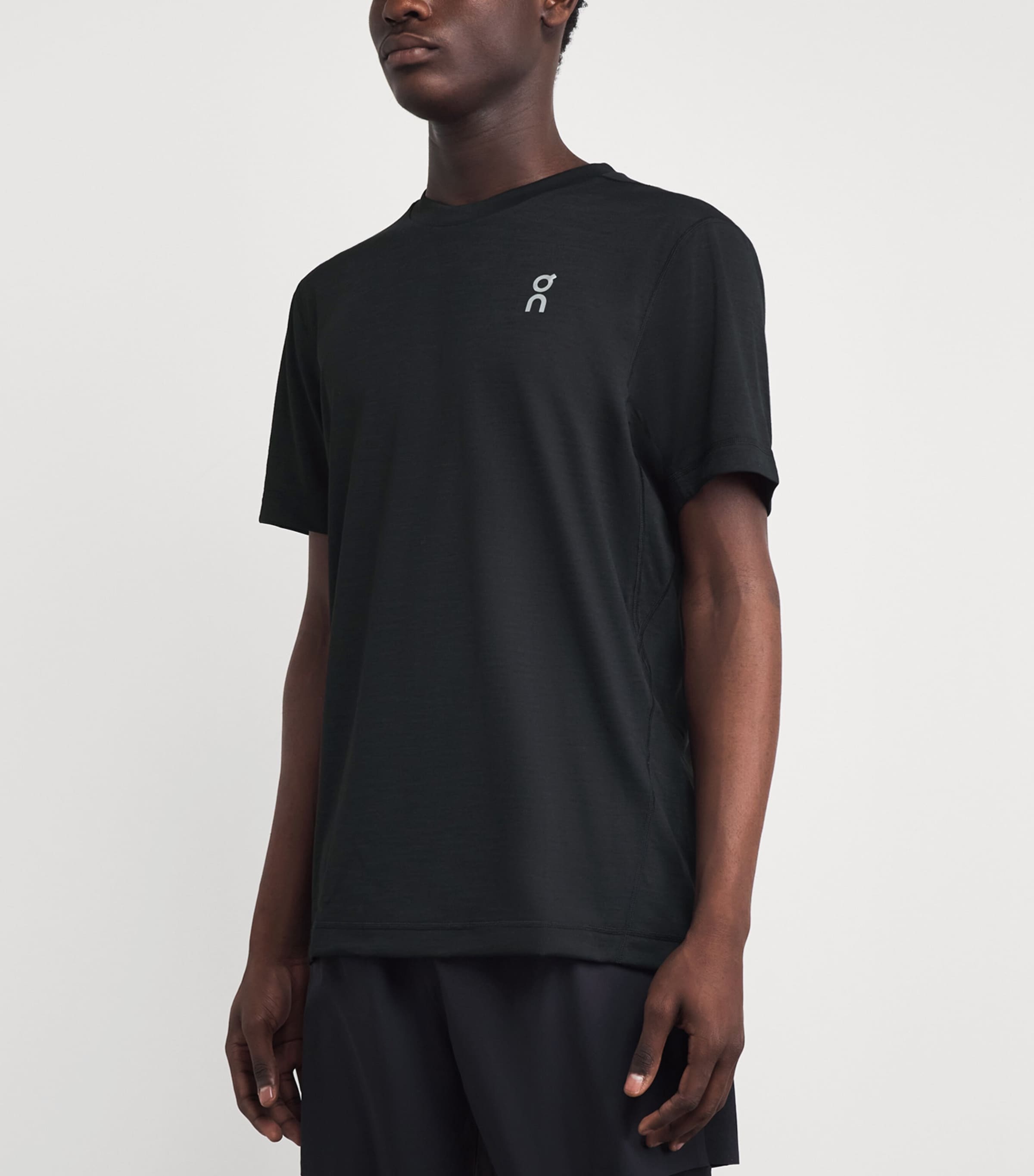 On Mens Train Graphic T-Shirt Black Image 4