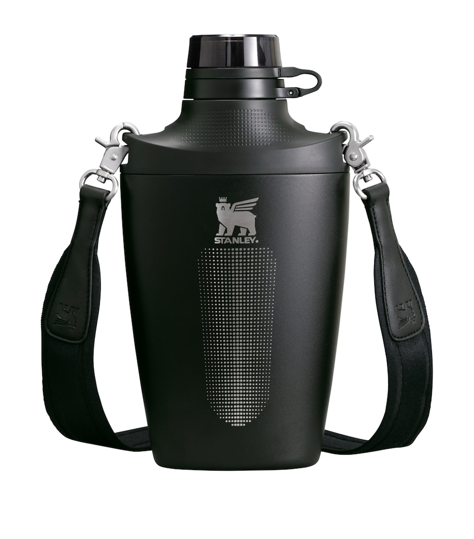 The Cross Bottle (0.68L) BLACK Image 1