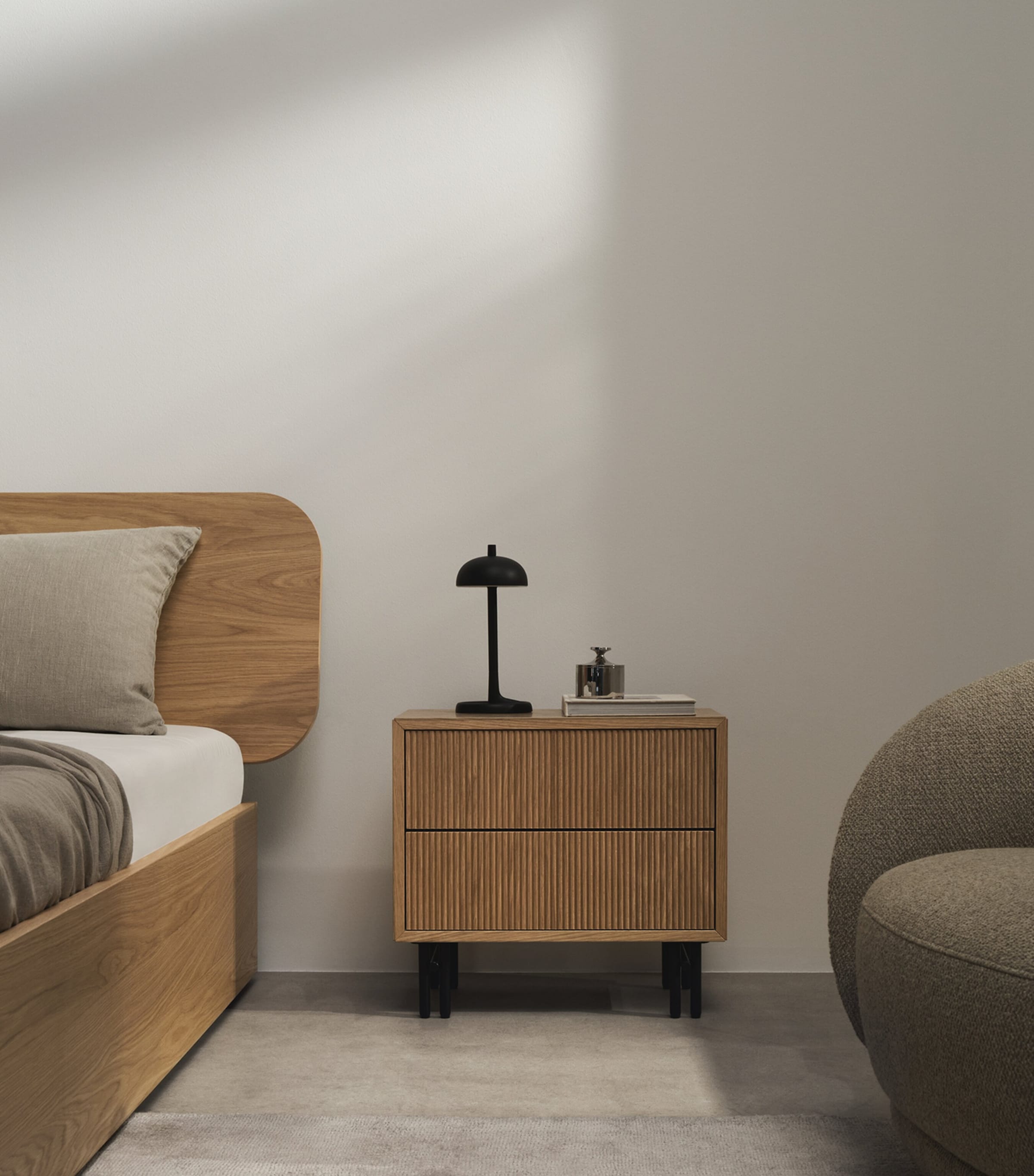 BoConcept Oak Element Nightstand Natural Oak Image 3