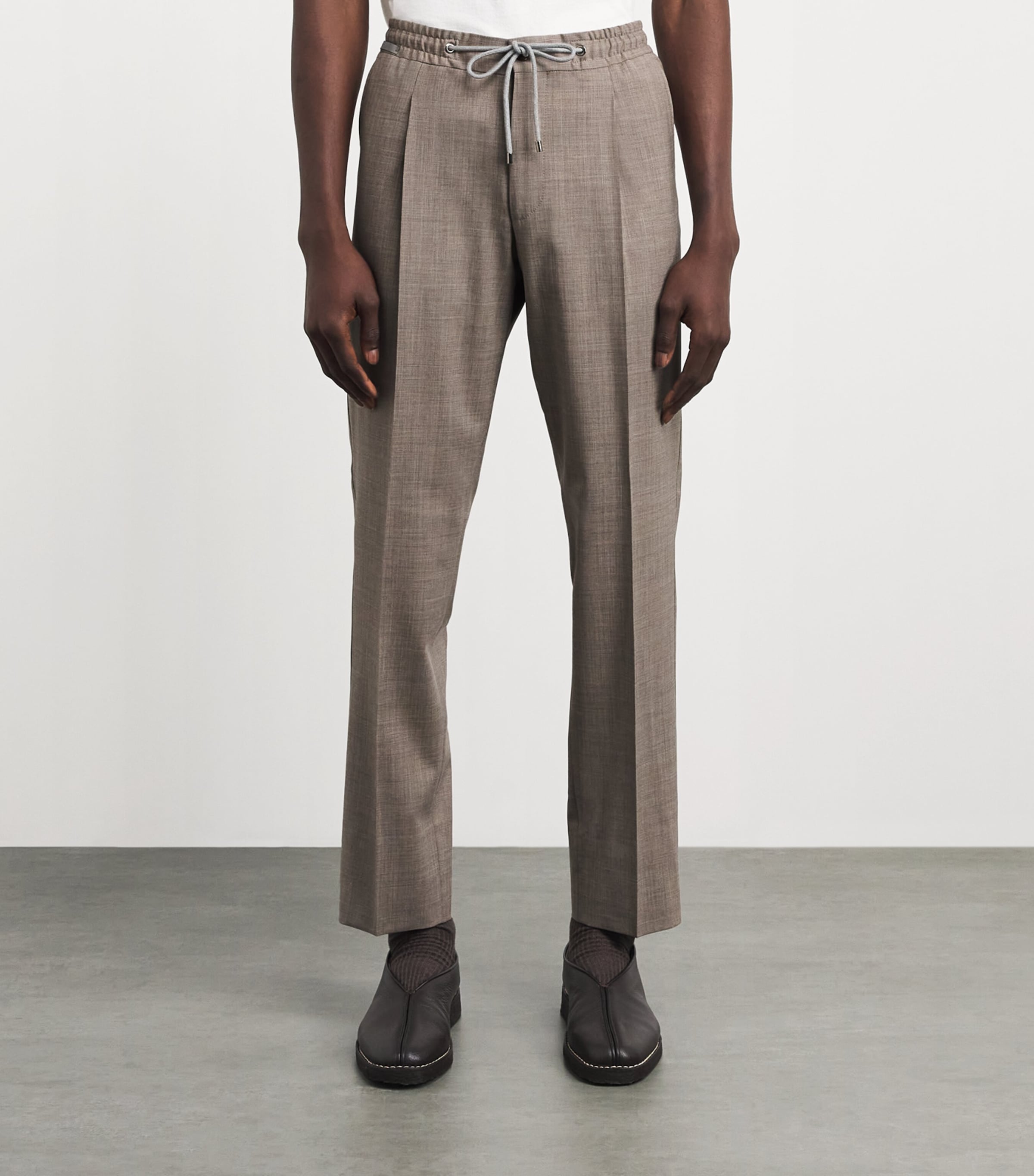Corneliani Mens Stretch-Virgin Wool Drawstring Trousers Natural / Beige Image 4