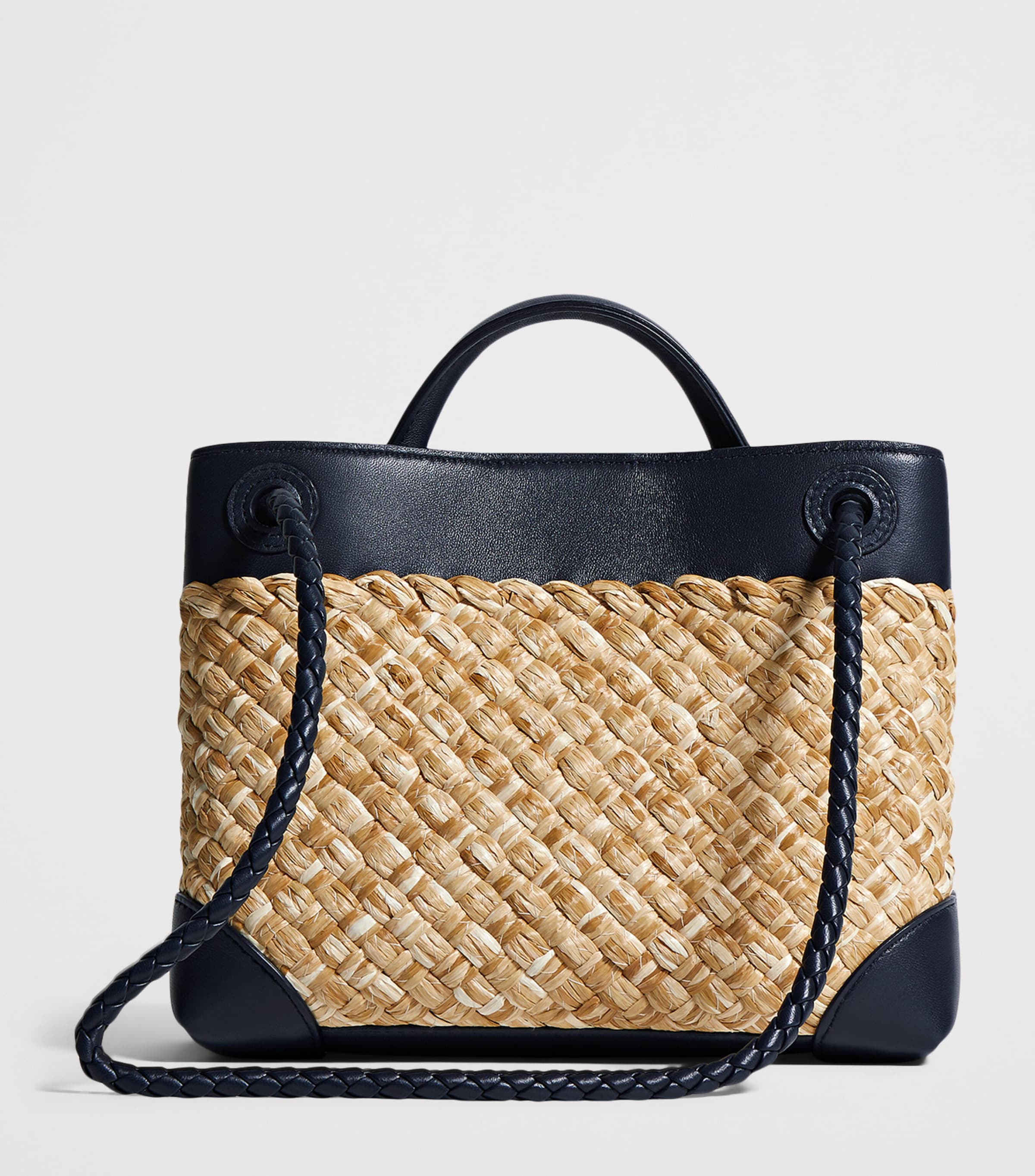 Bottega Veneta Womens Small Raffia Andiamo Top-Handle Bag Image 7