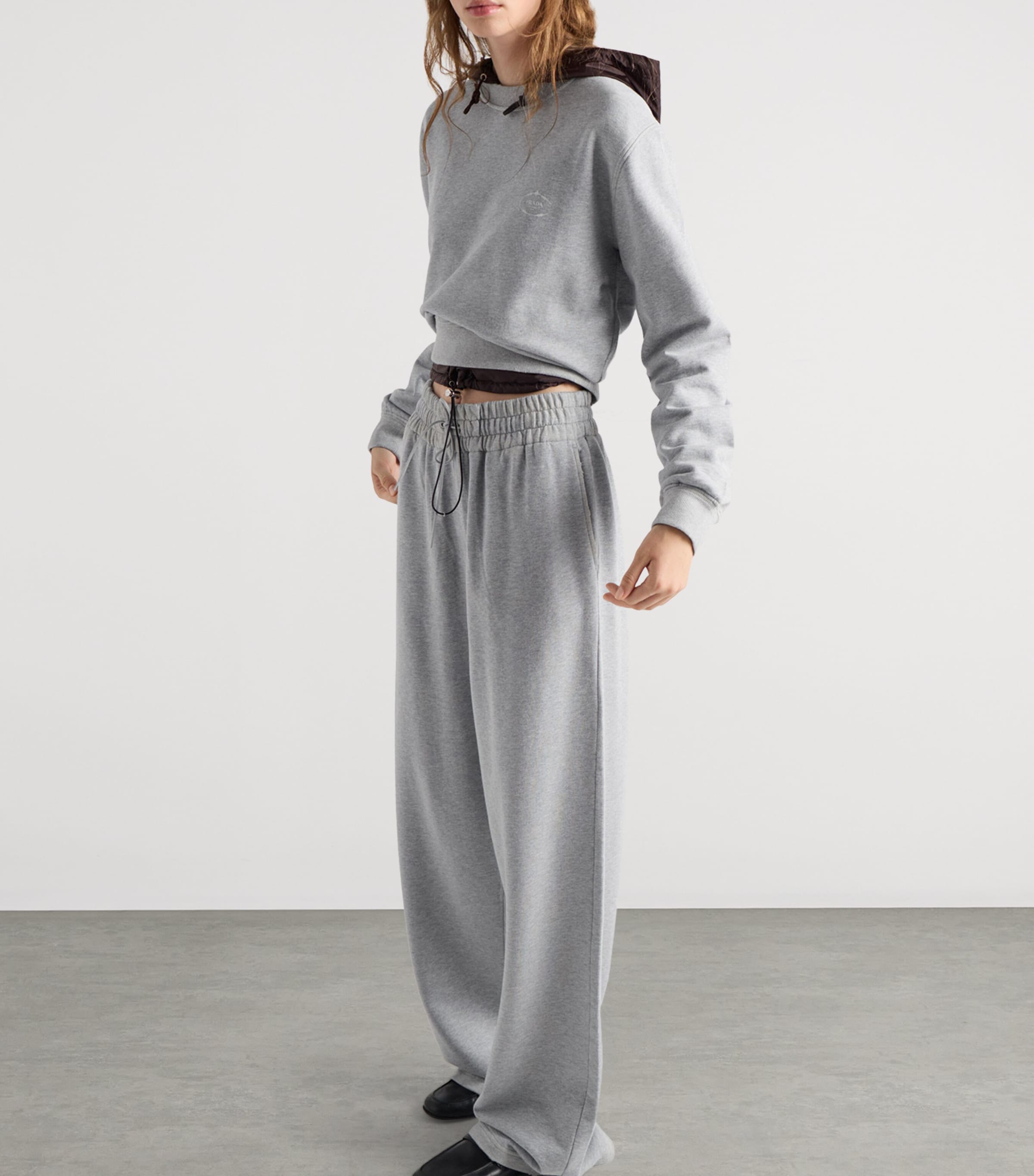 Cotton Logo Sweatshirt F0684 Image 4