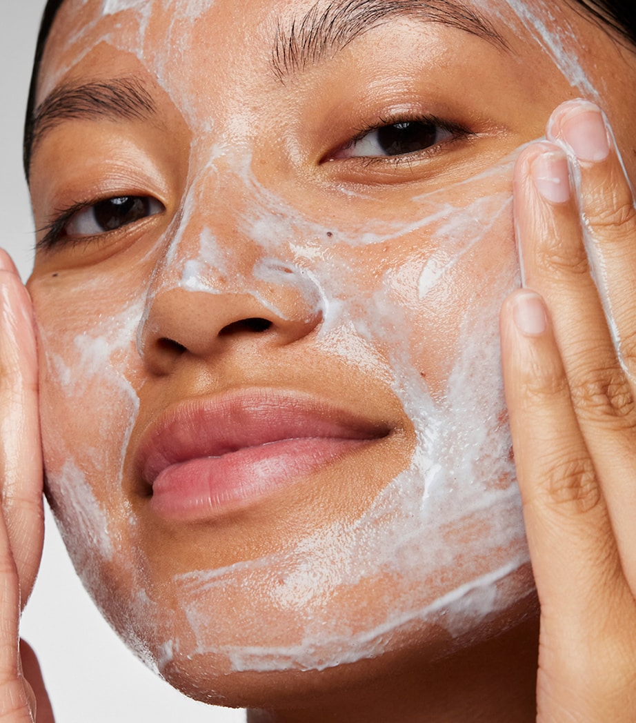 Magnetic Afterglow Cleanser (150ml) NO COLOUR Image 5