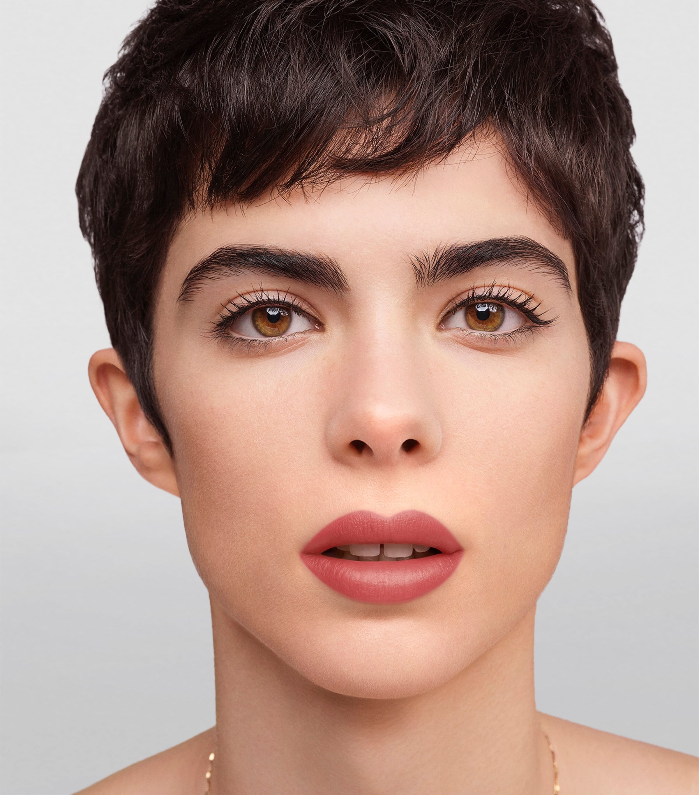 Nude Couture Blur Matte Lipstick Refill NUDE 742 Image 4