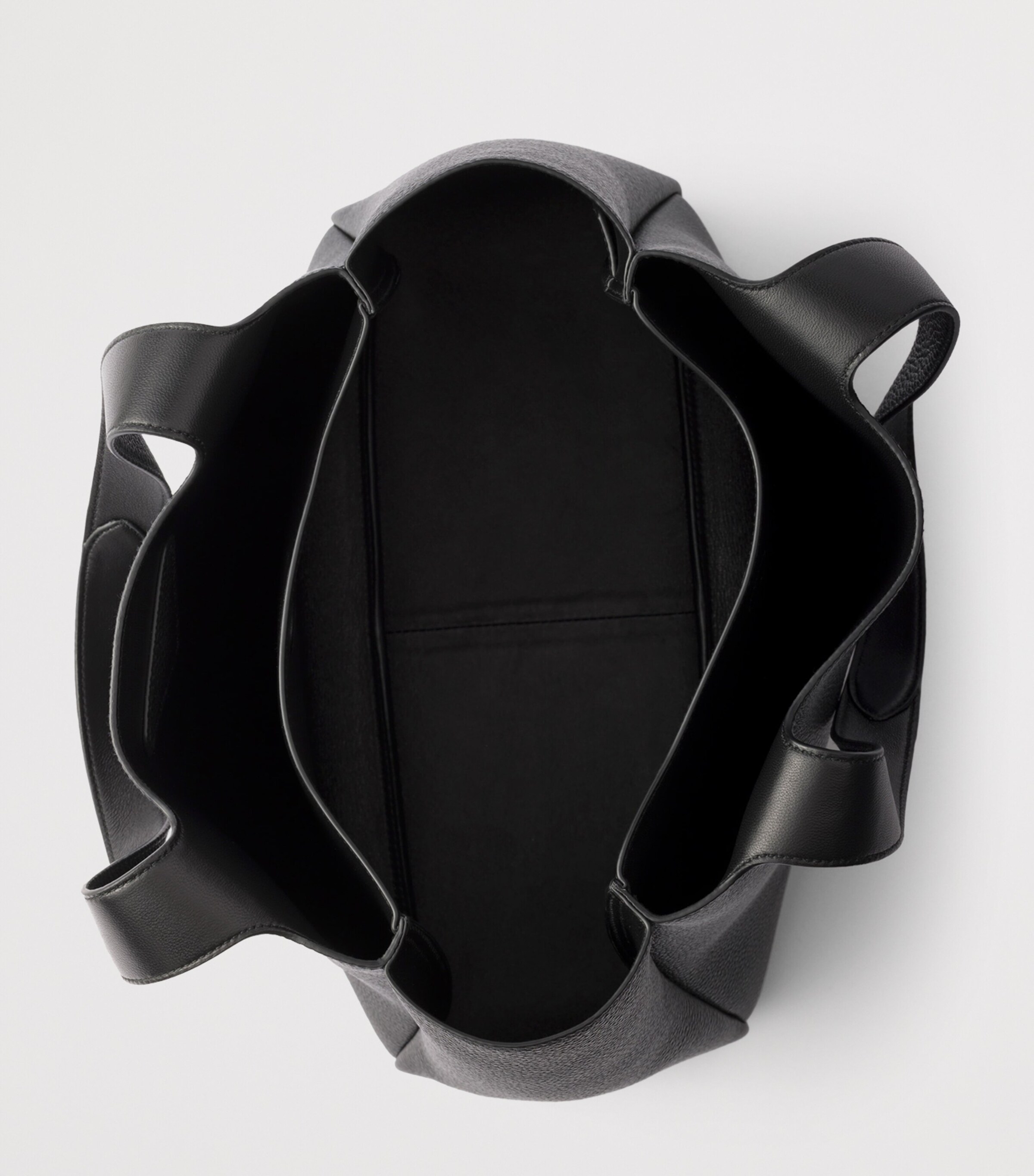 Medium Leather Tote Bag F0632 Image 4