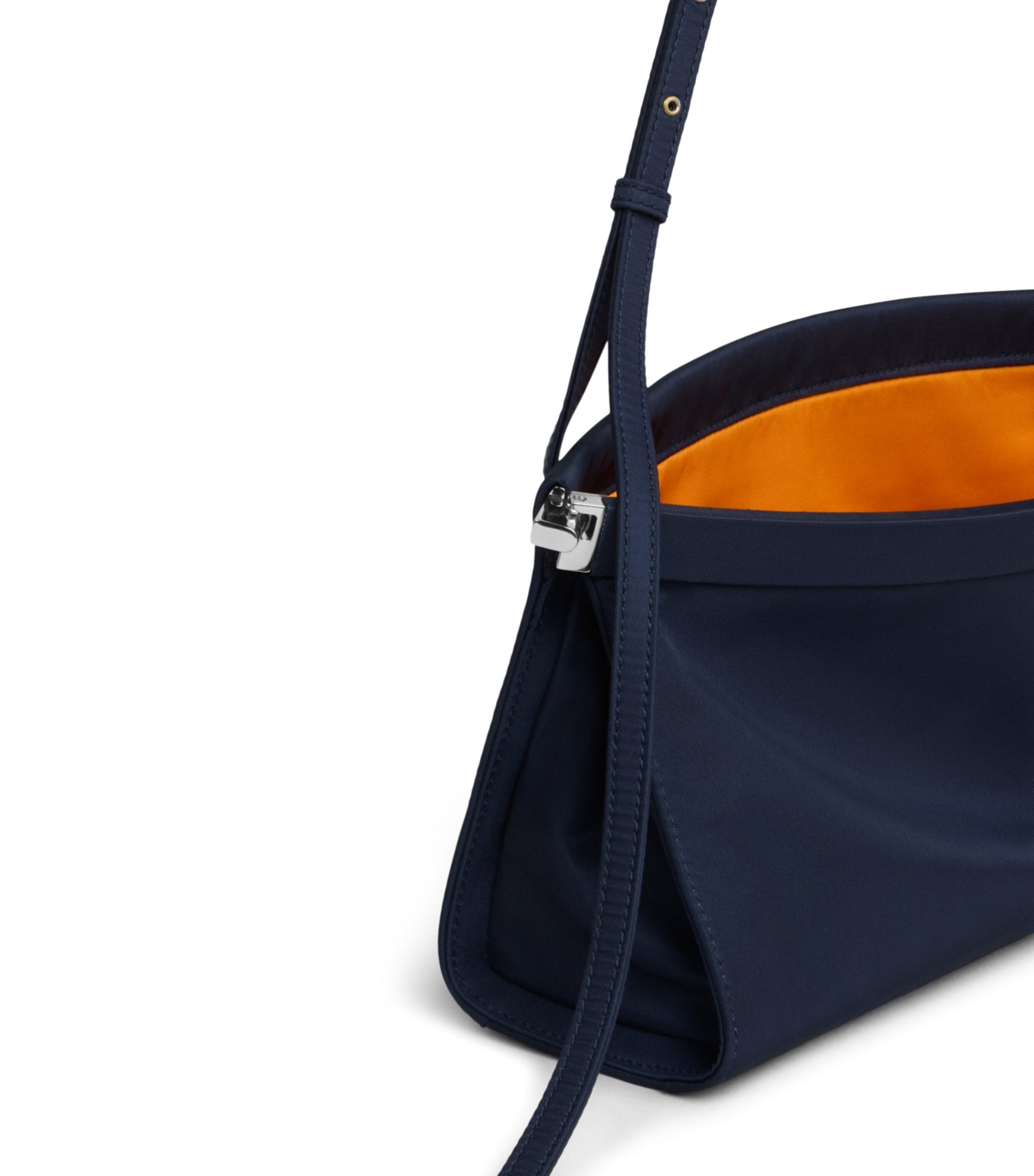 Alaïa Medium Le Click East West Shoulder Bag Minuit Image 3