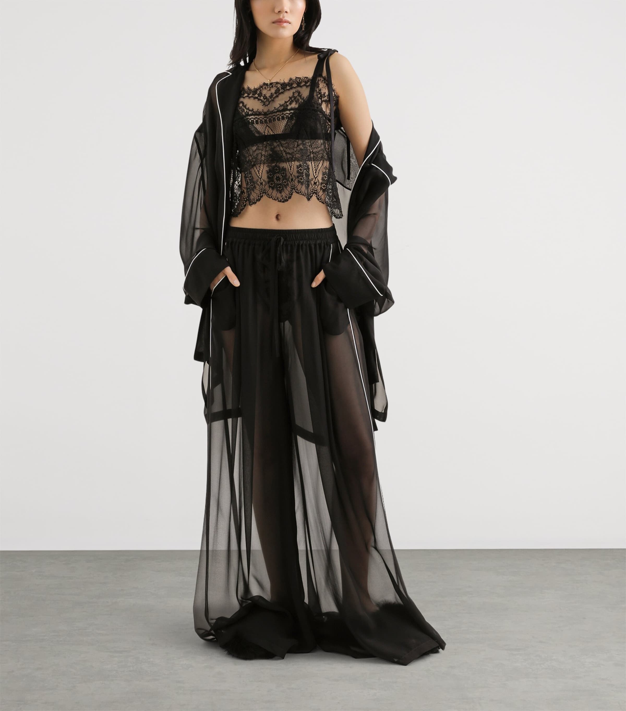 Dolce&Gabbana Womens Lace Crop Top Blac Image 2