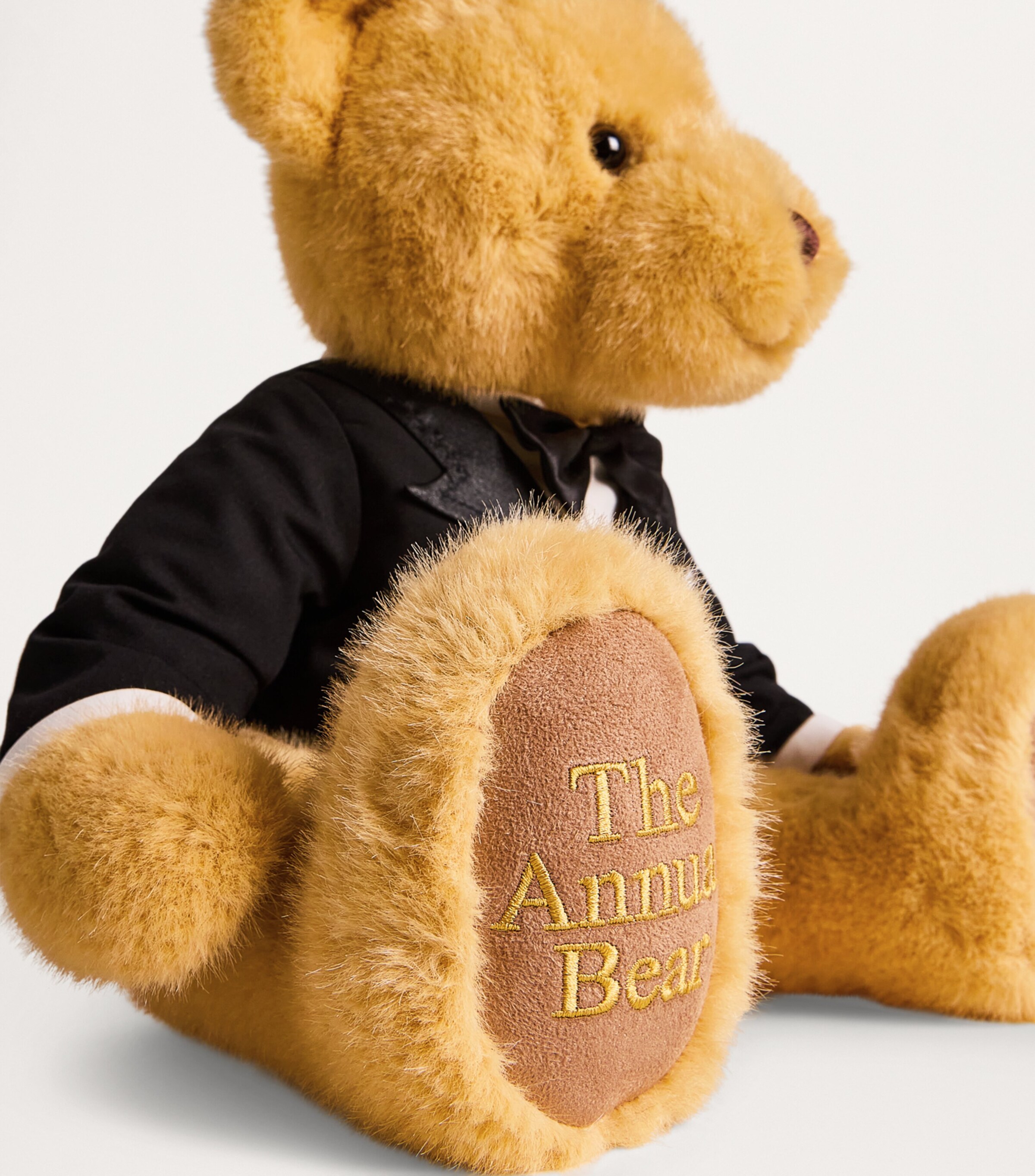 【Harrods Annual Bear 2025 ハロッズ アニュアルベアー】 Harrods The Annual Bear 2025 | Harrods US