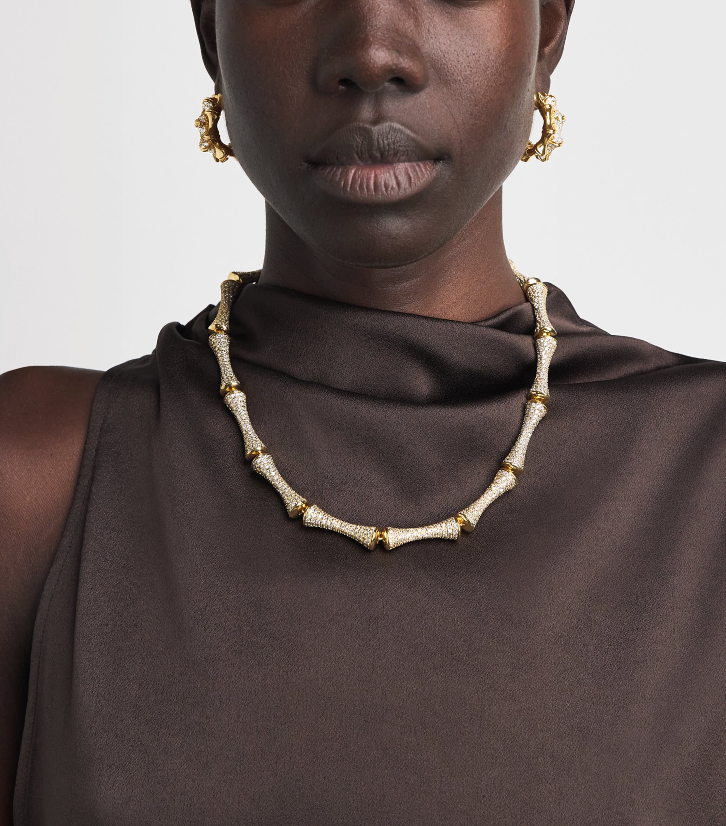 Eddie Borgo Gold-Plated Pavé Bambù Hoop Earrings Gold Image 4